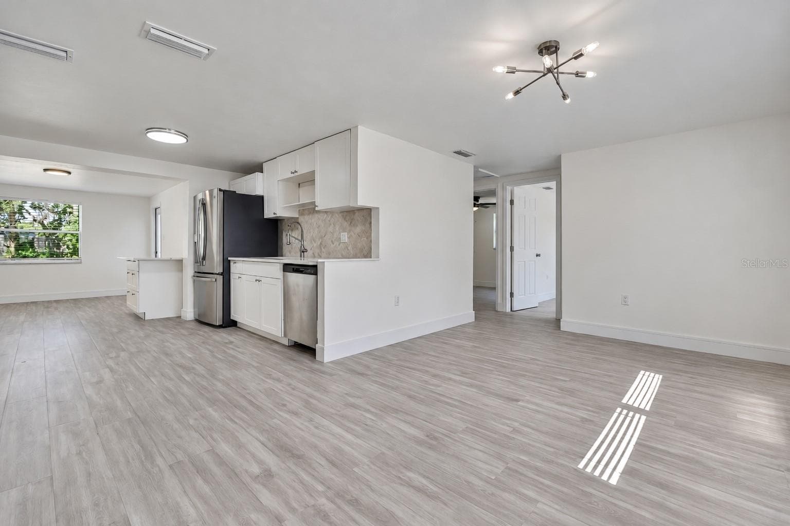 Single Family Residence at 7229 PLATHE RD, NEW PORT RICHEY, photo 9 of 33