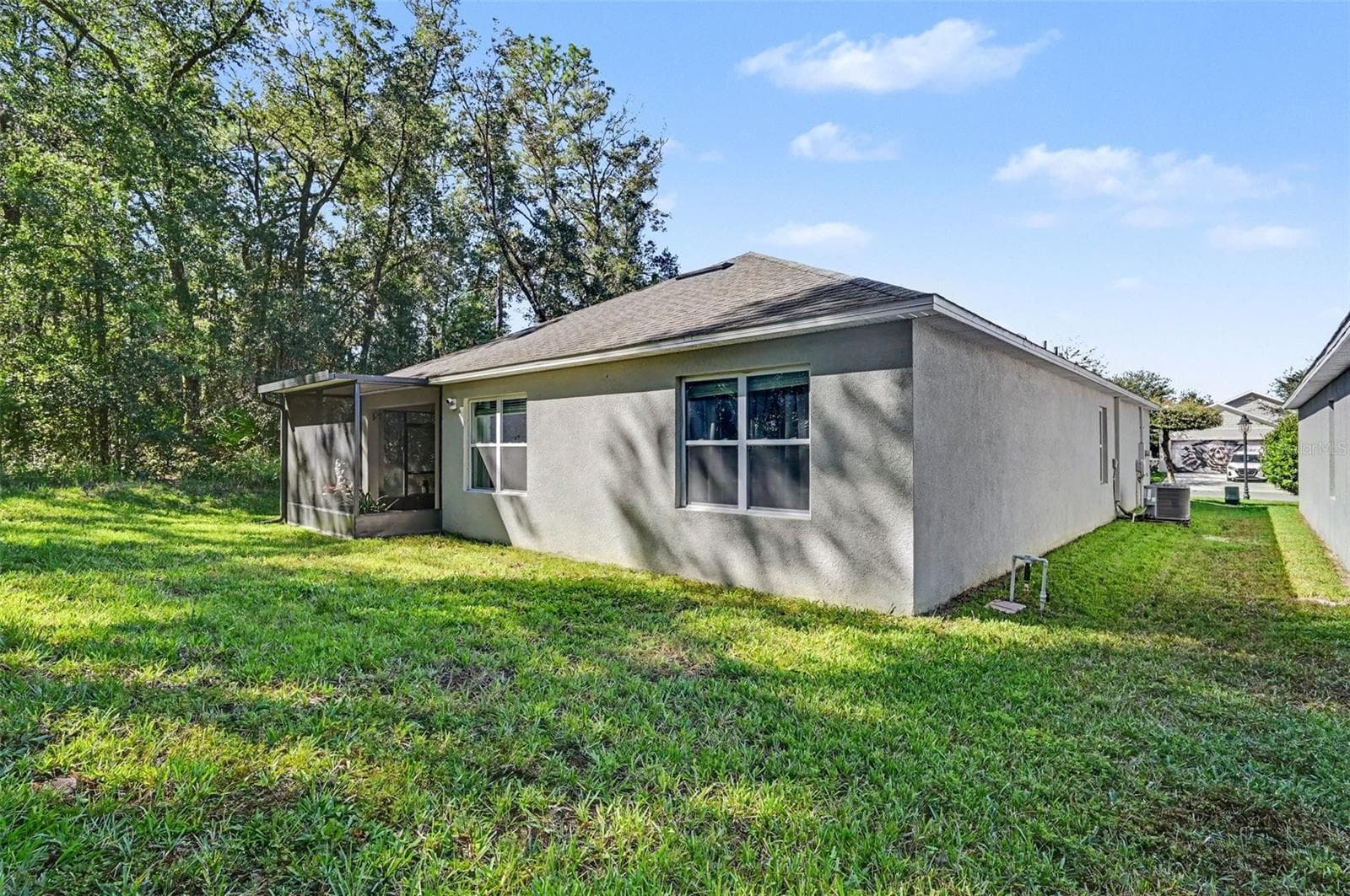 Single Family Residence at 323 CHARLES DR, DELAND, photo 23 of 44