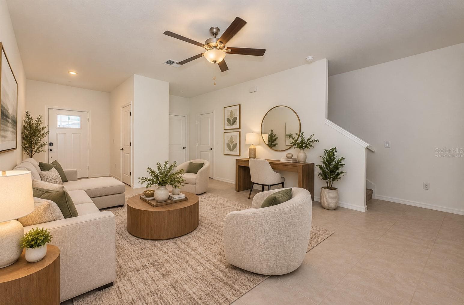 Virtually Staged - 8327 CRESCENT OAKS DR, NEW PORT RICHEY