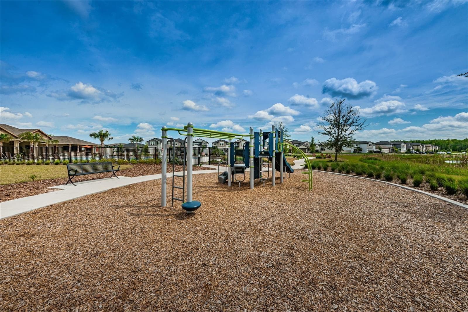 Townhouse at 8327 CRESCENT OAKS DR, NEW PORT RICHEY, photo 22 of 24