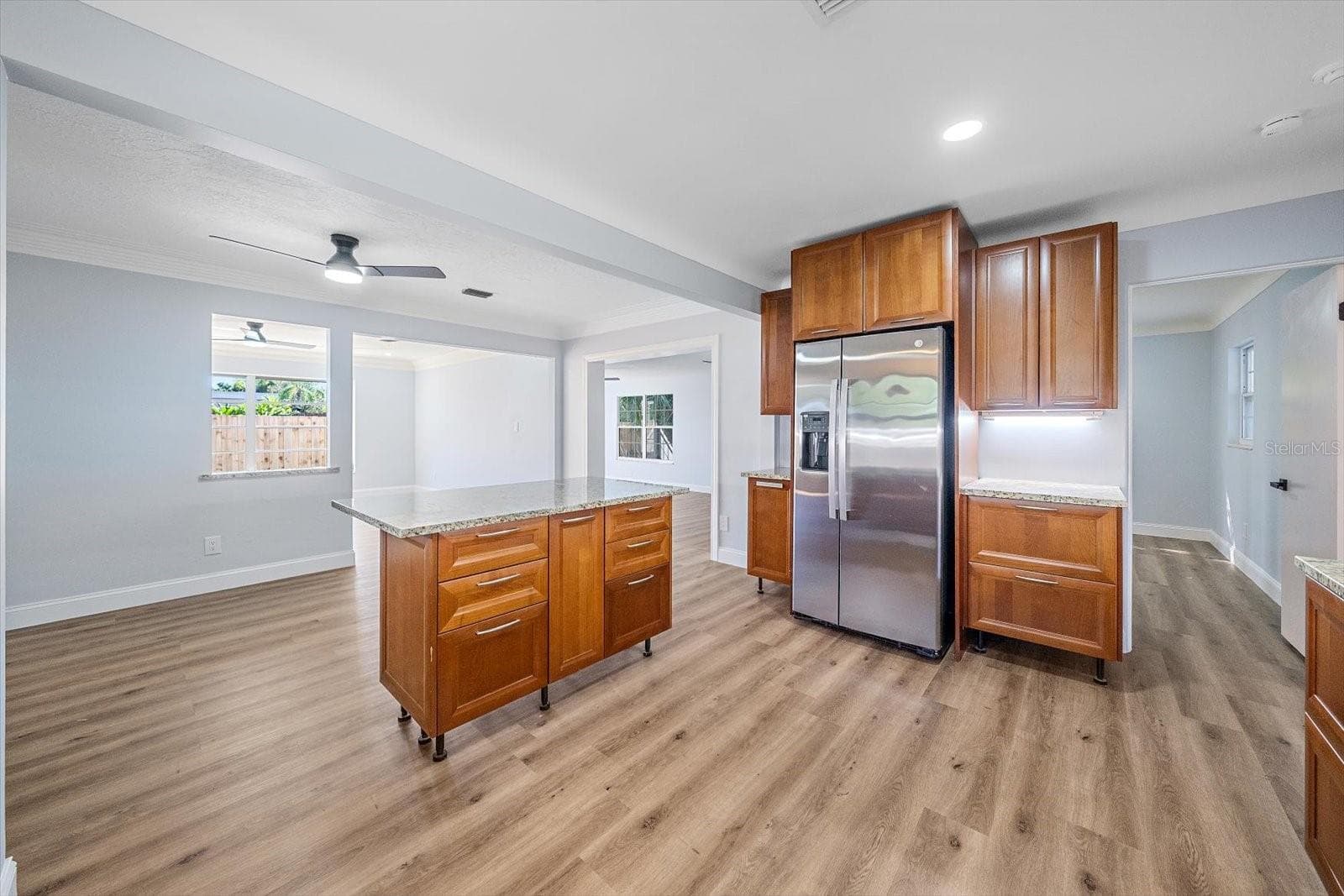 Single Family Residence at 3372 WEBBER ST, SARASOTA, photo 7 of 38