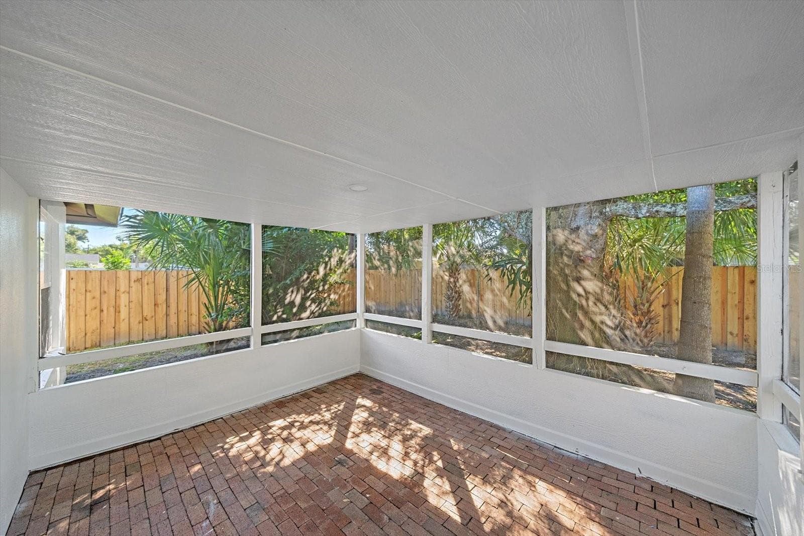 Single Family Residence at 3372 WEBBER ST, SARASOTA, photo 18 of 38