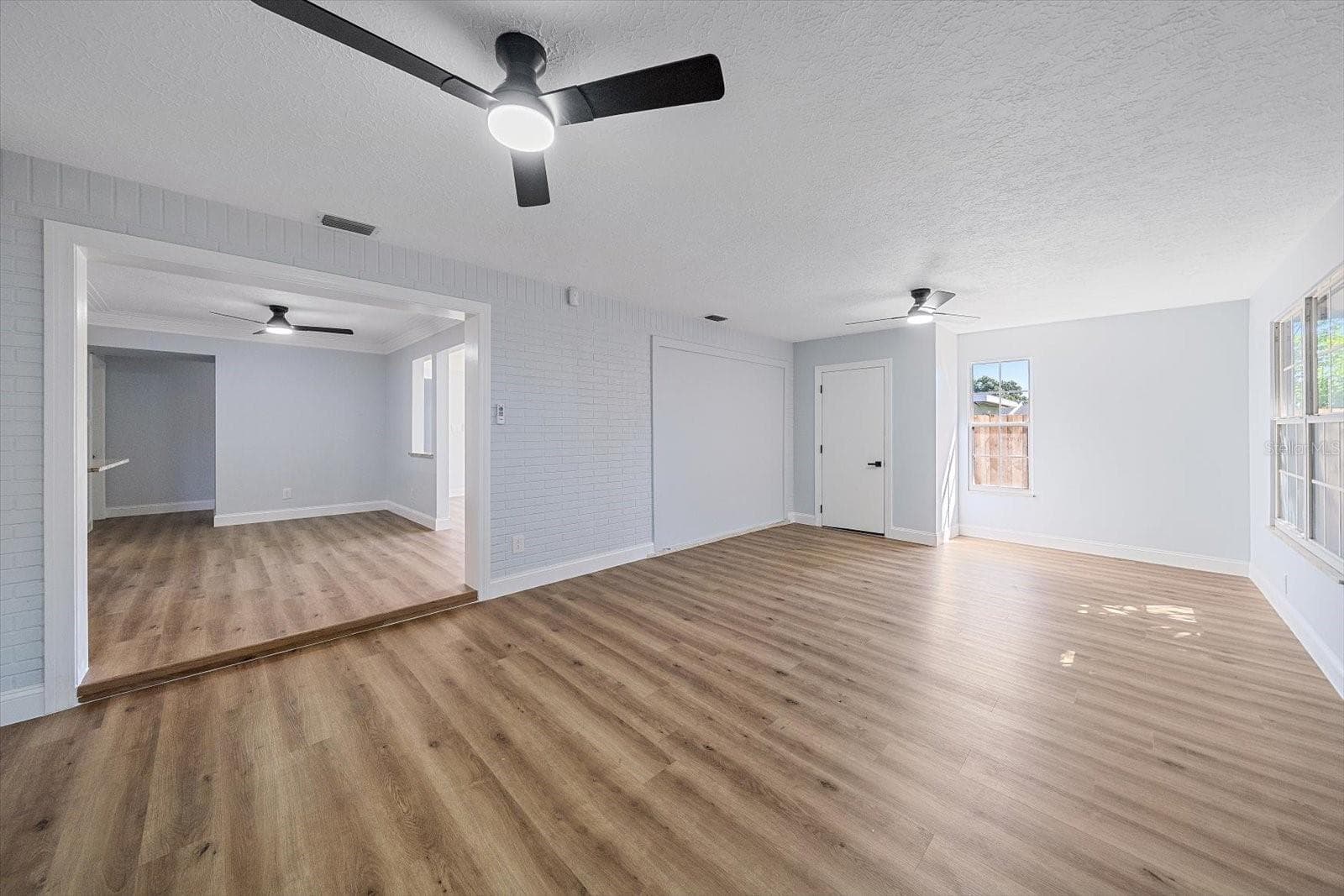 Single Family Residence at 3372 WEBBER ST, SARASOTA, photo 23 of 38