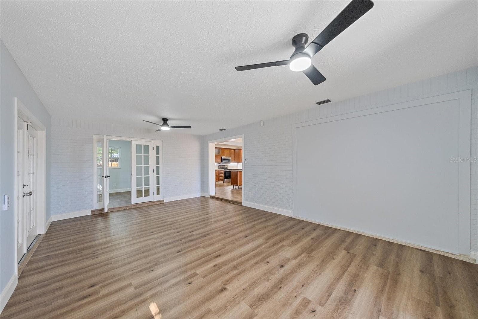 Single Family Residence at 3372 WEBBER ST, SARASOTA, photo 24 of 38