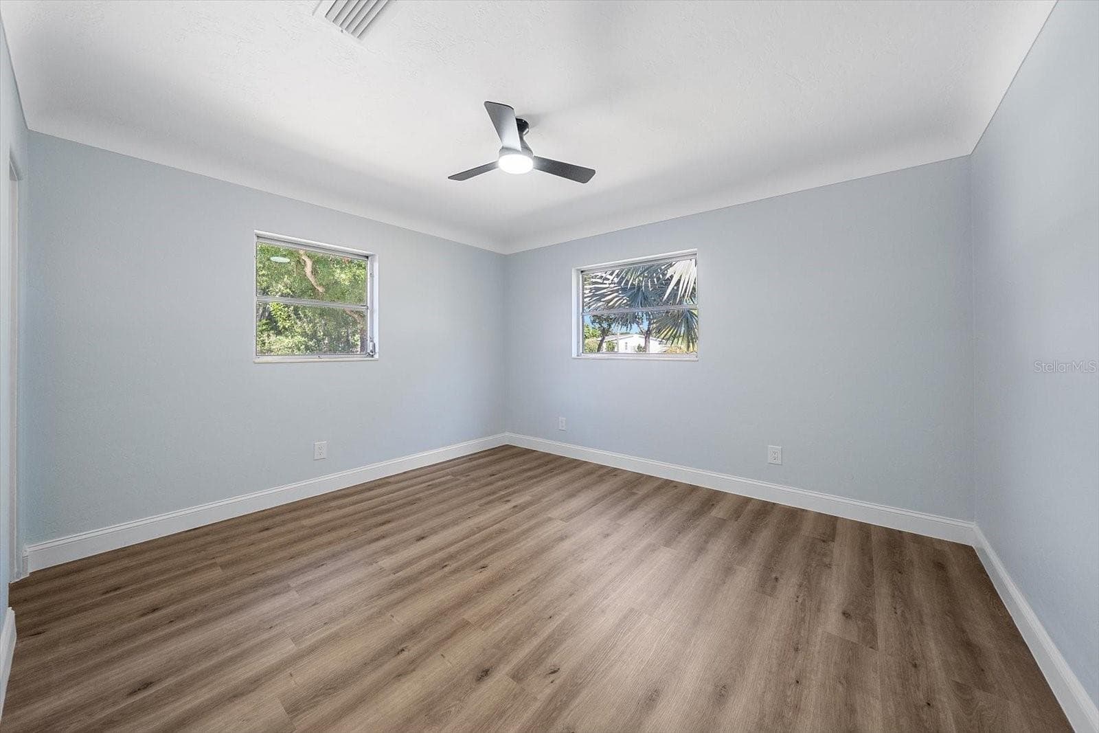 Single Family Residence at 3372 WEBBER ST, SARASOTA, photo 29 of 38