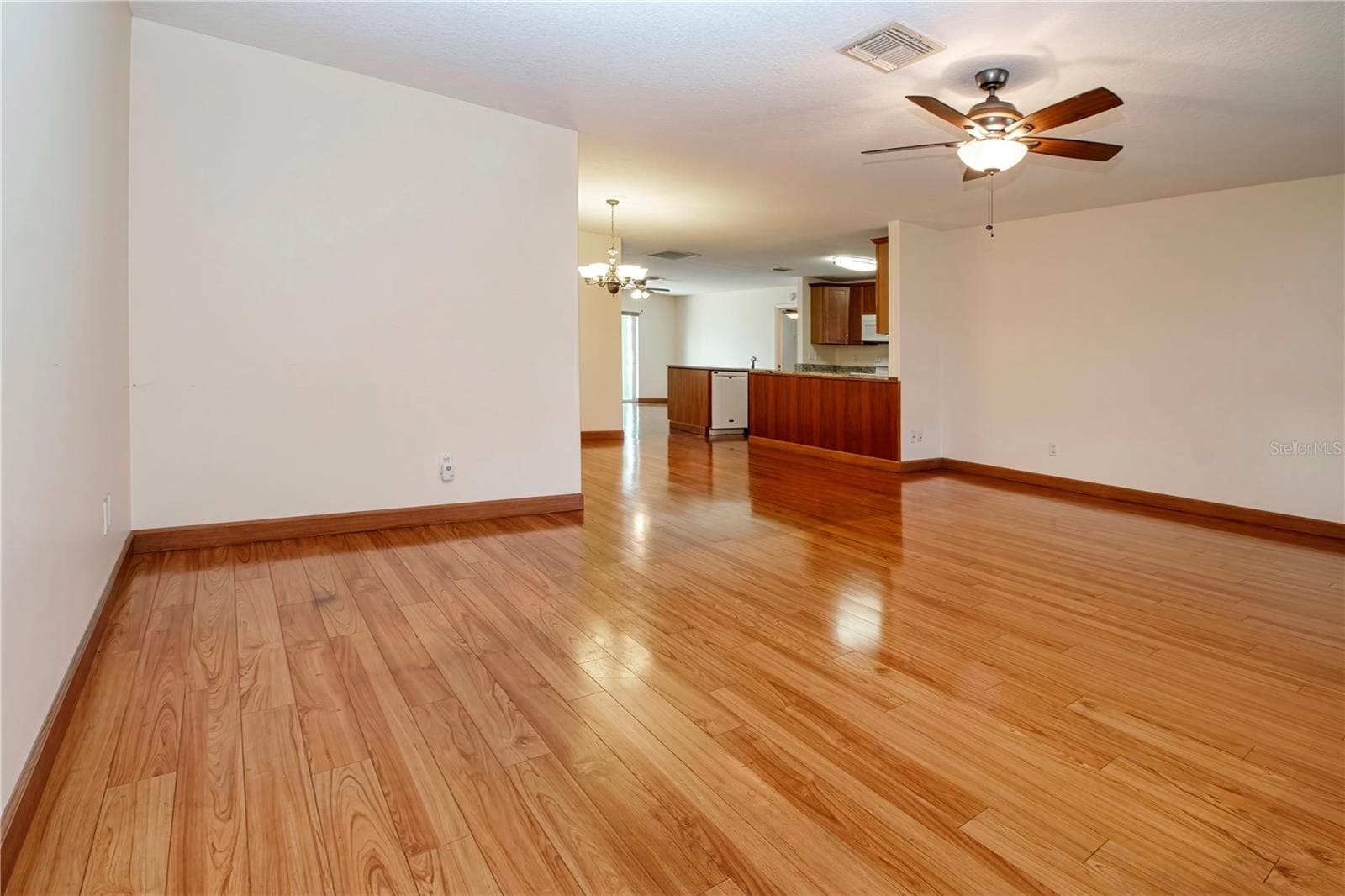 Living Room - 2108 MEADOWLARK LN, SUN CITY CENTER