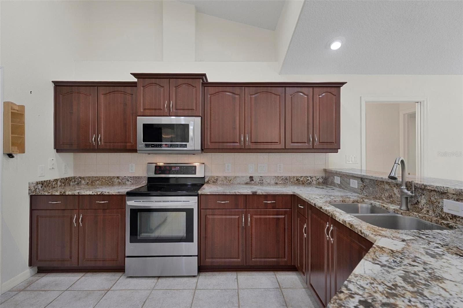 Single Family Residence at 136 BOULDER ROCK DR, PALM COAST, photo 18 of 63