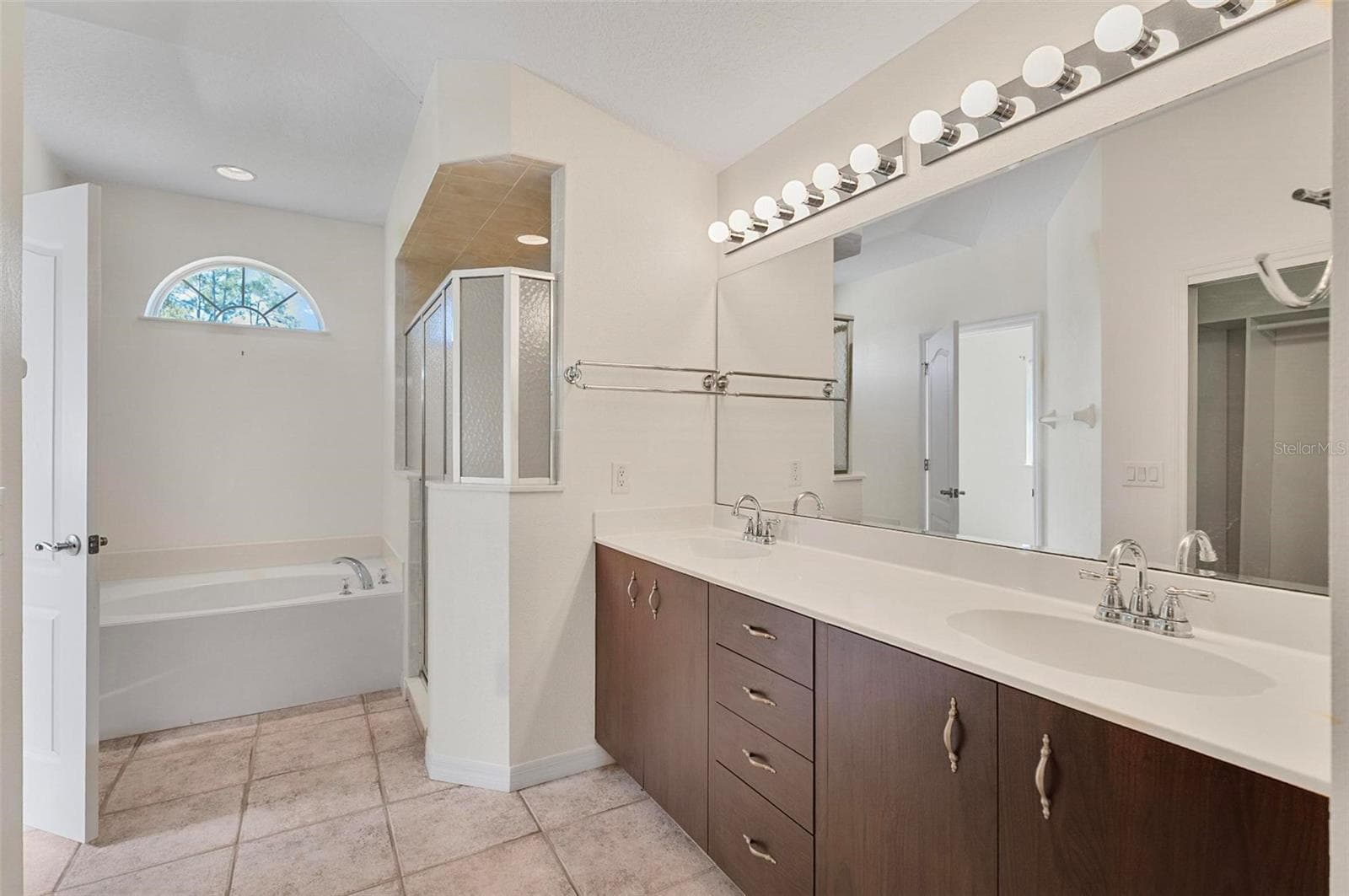 Single Family Residence at 136 BOULDER ROCK DR, PALM COAST, photo 36 of 63