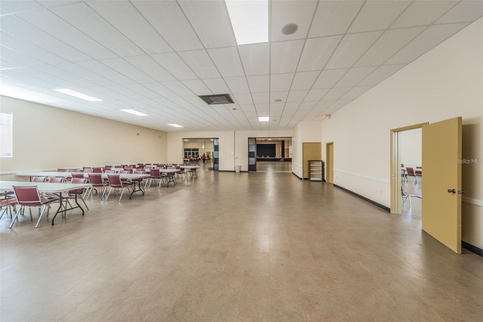 Condominium at 2220 SWEDISH DR #42, CLEARWATER, photo 53 of 56