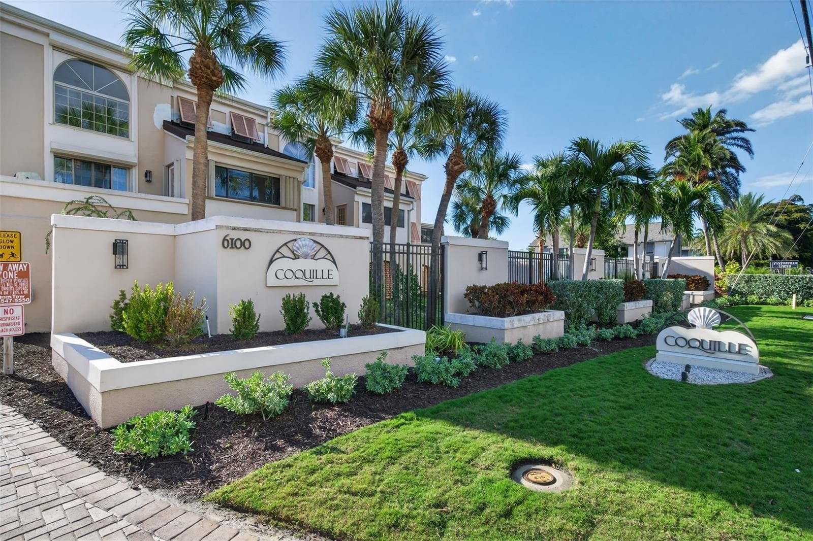 Condominium at 1163 COQUILLE ST #207, SARASOTA, photo 34 of 45