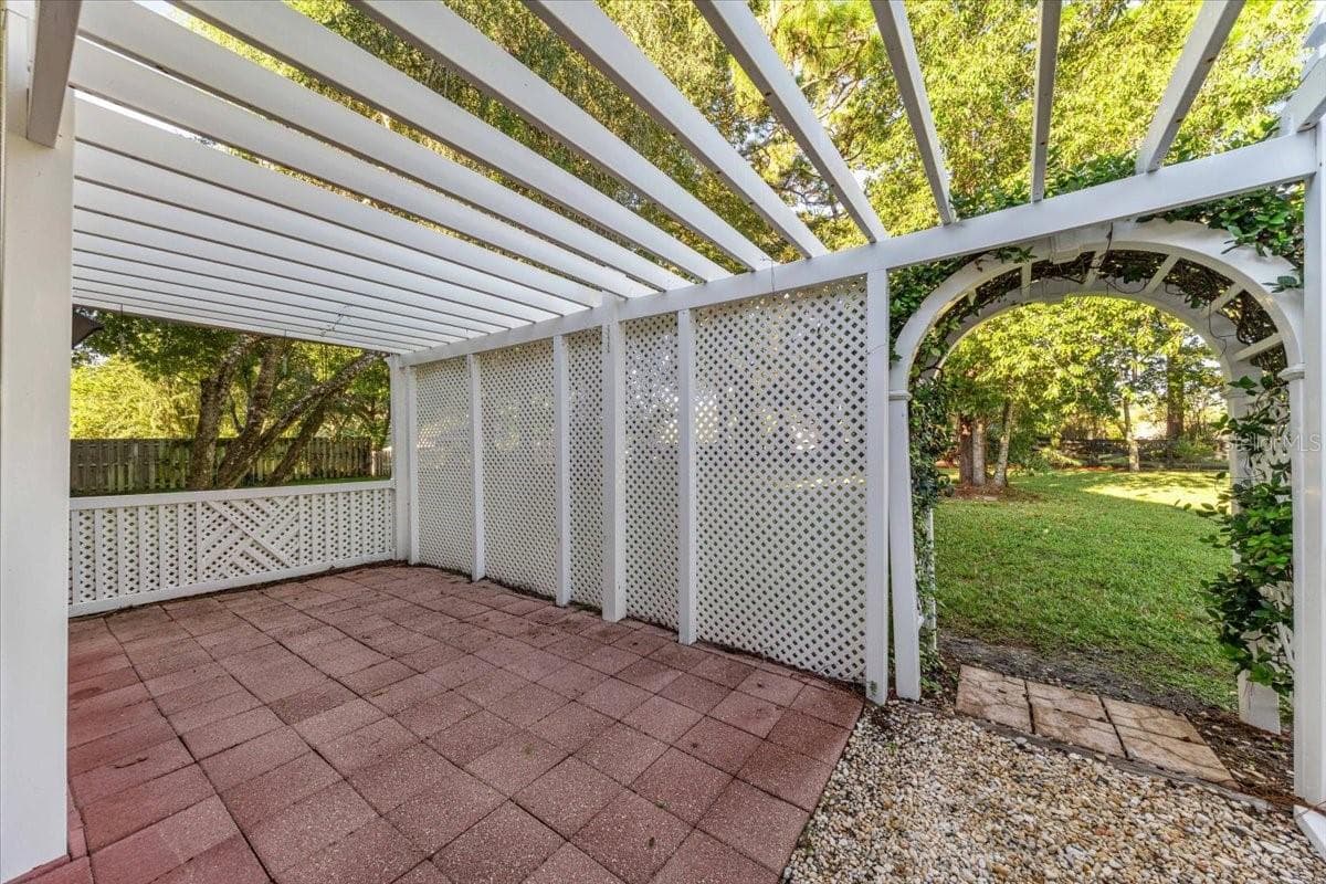 Single Family Residence at 5592 NE 61ST AVENUE RD, SILVER SPRINGS, photo 68 of 83