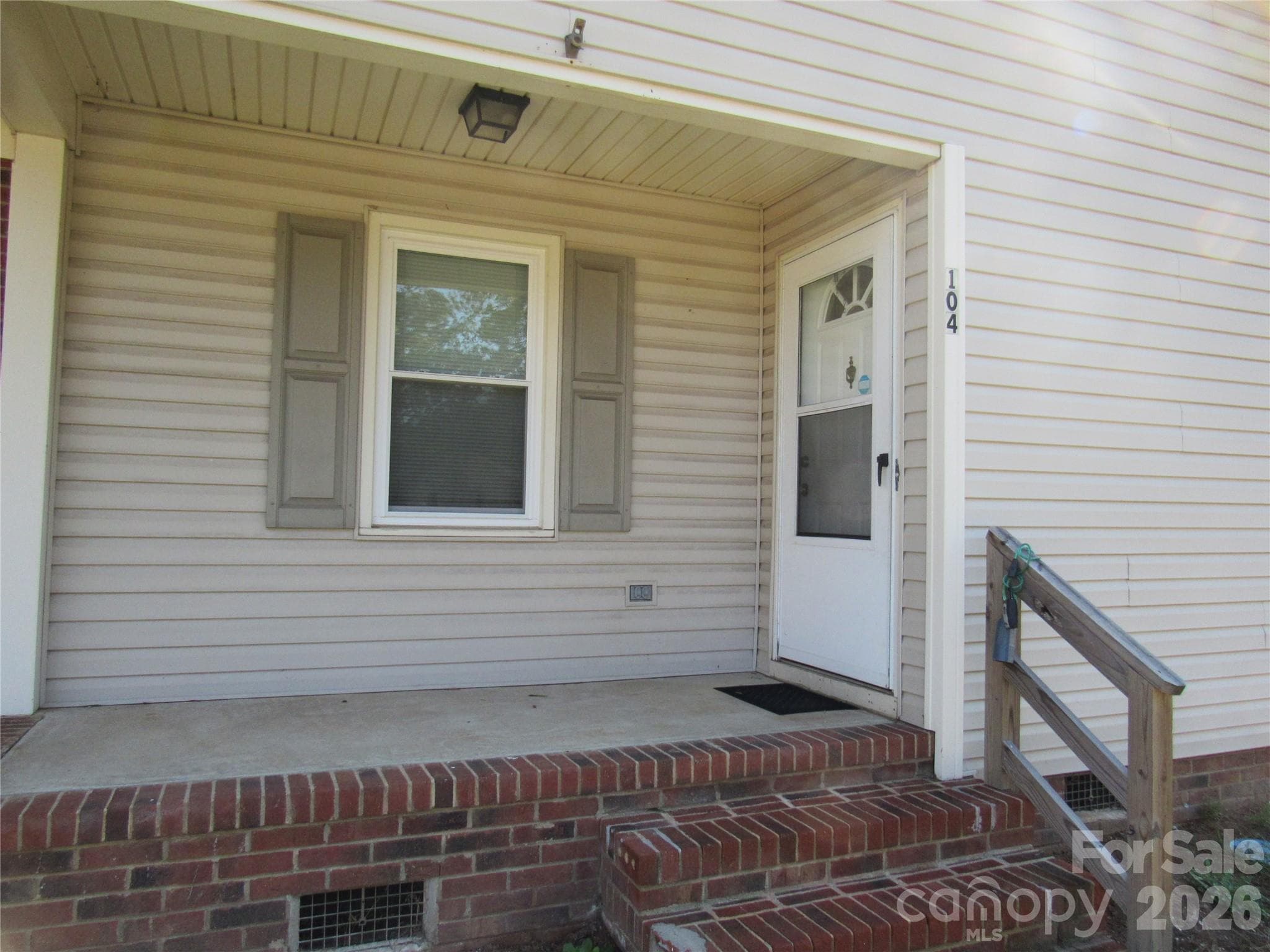 Townhouse at 104 Neely Court, Rock Hill, photo 2 of 37