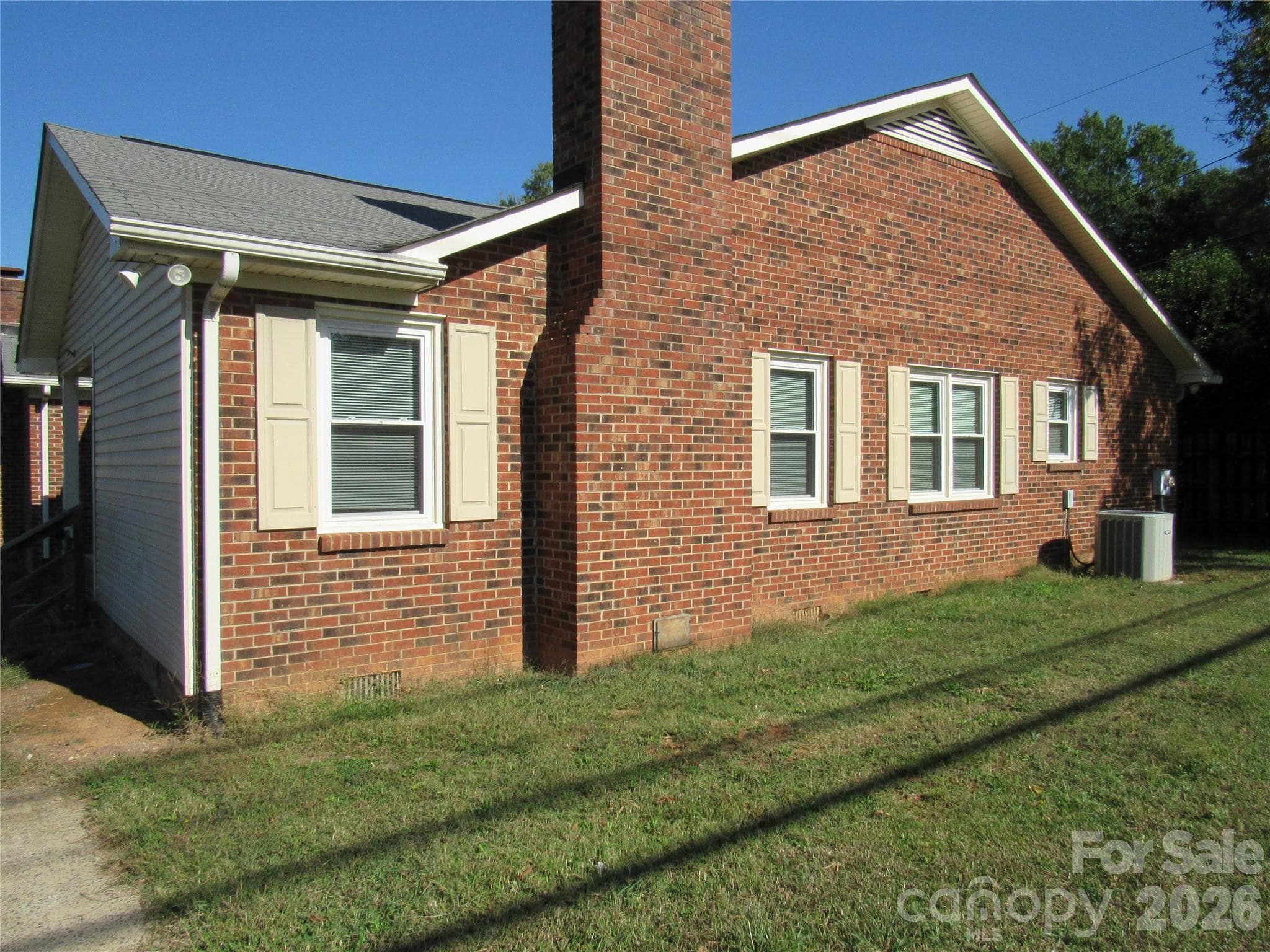 Townhouse at 104 Neely Court, Rock Hill, photo 7 of 37