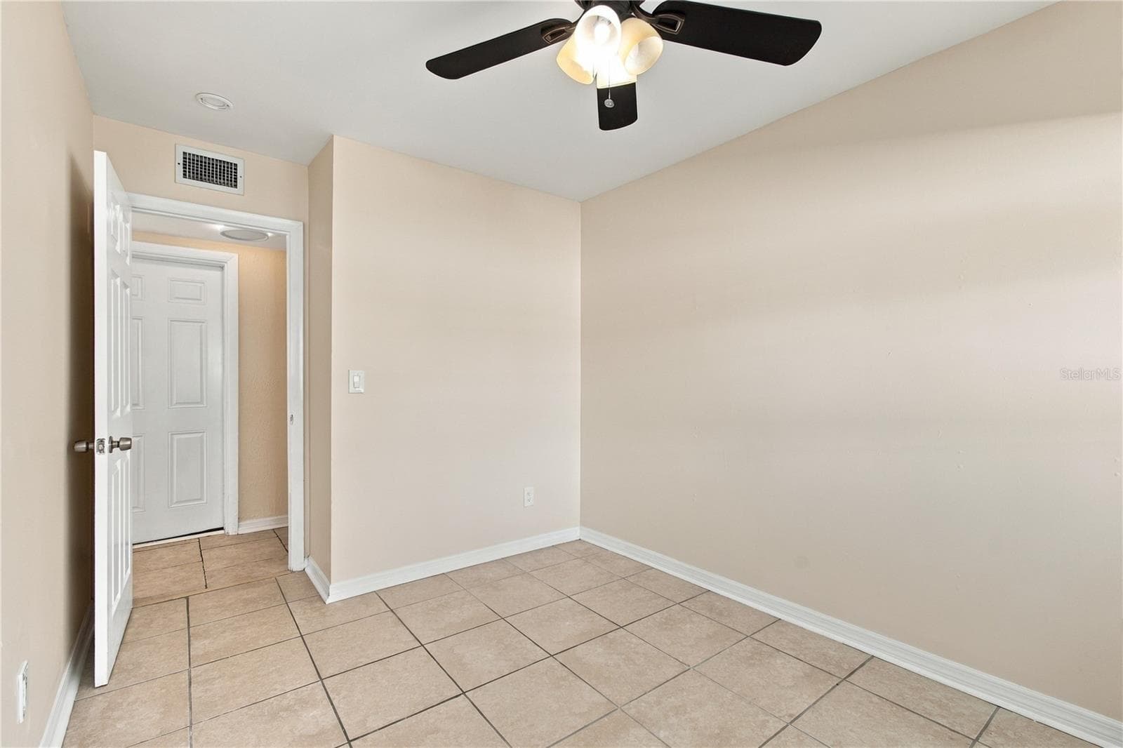3rd bedroom - 10312 LAKE CARROLL WAY, TAMPA