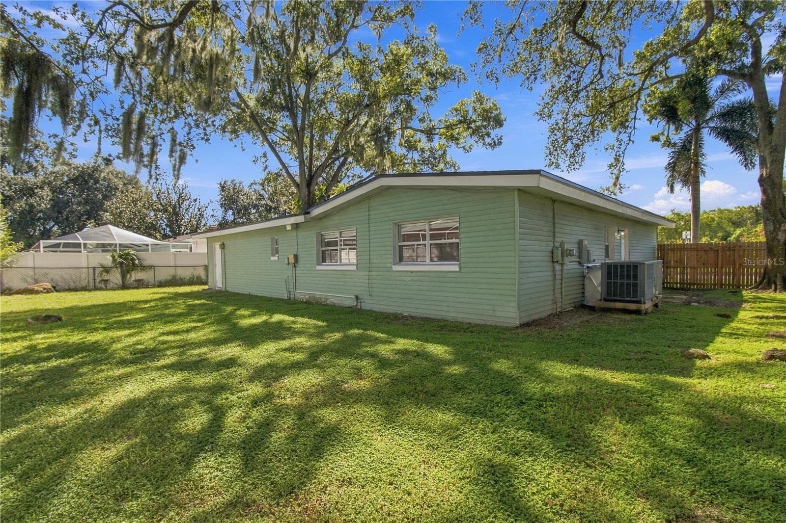 Single Family Residence at 10312 LAKE CARROLL WAY, TAMPA, photo 45 of 100