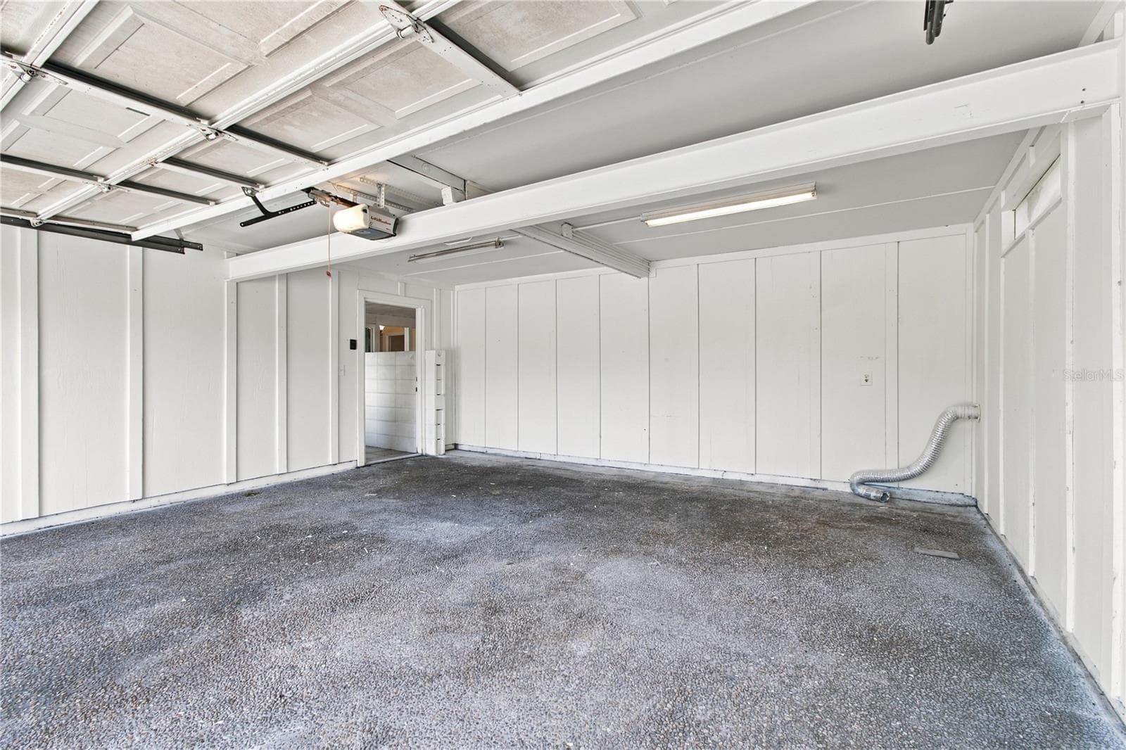 2 Car Garage - 10312 LAKE CARROLL WAY, TAMPA