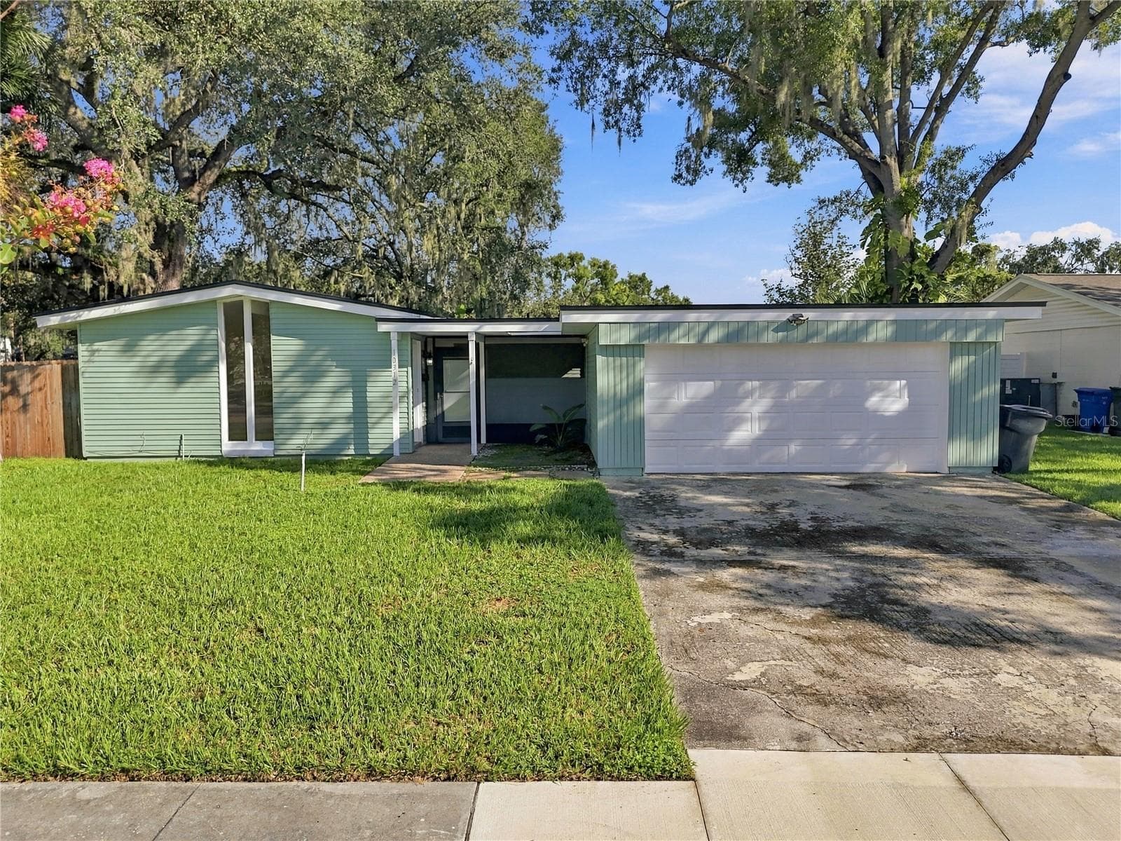 Single Family Residence at 10312 LAKE CARROLL WAY, TAMPA, photo 66 of 100