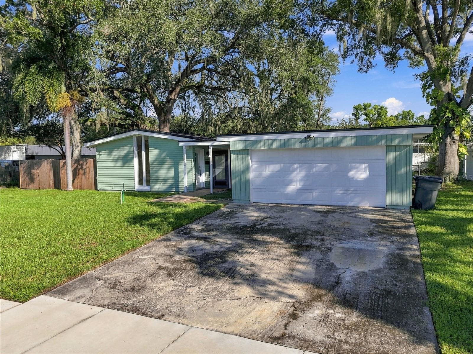 Single Family Residence at 10312 LAKE CARROLL WAY, TAMPA, photo 67 of 100