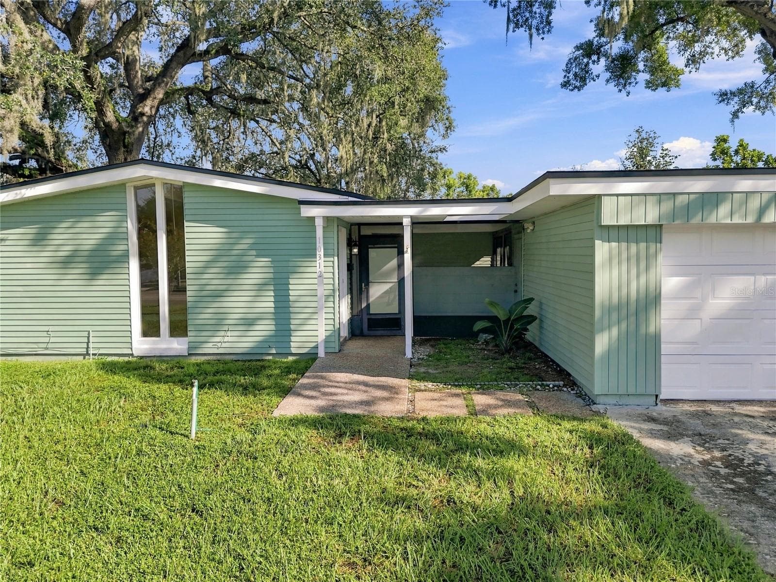Single Family Residence at 10312 LAKE CARROLL WAY, TAMPA, photo 69 of 100