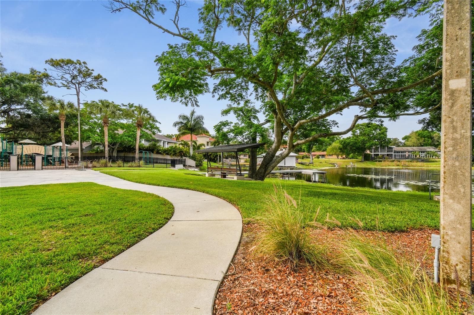 Single Family Residence at 10312 LAKE CARROLL WAY, TAMPA, photo 95 of 100
