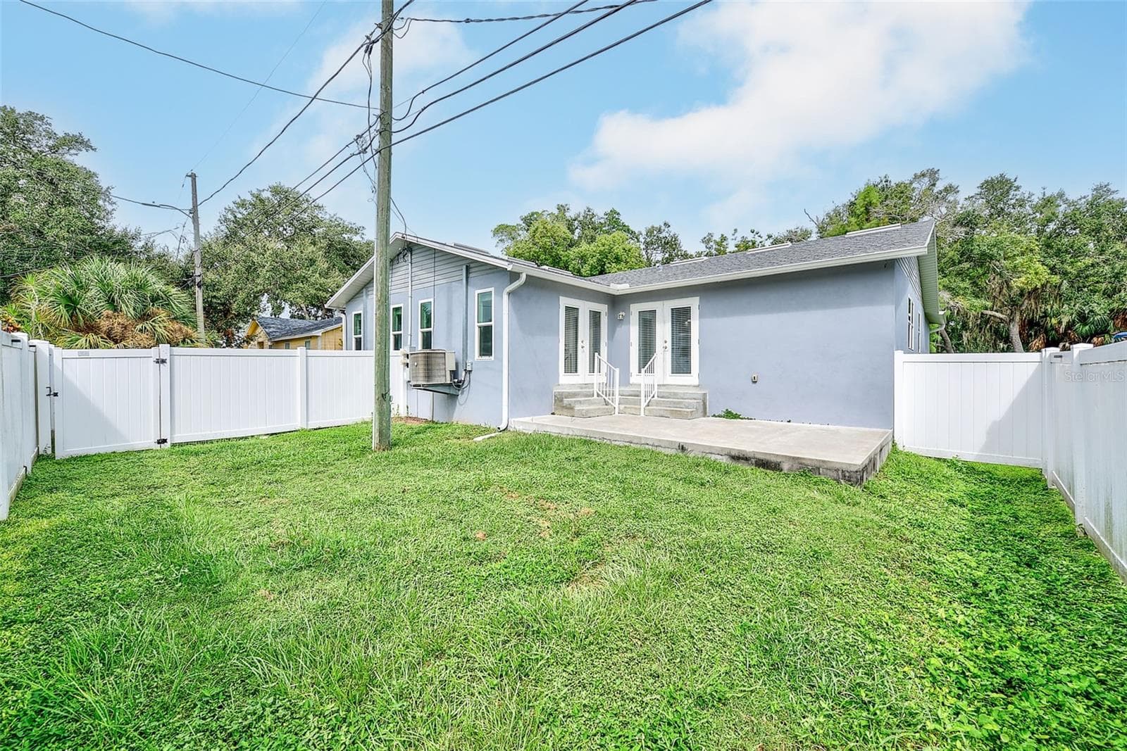 Single Family Residence at 14334 CHANNEL DR, LARGO, photo 27 of 59