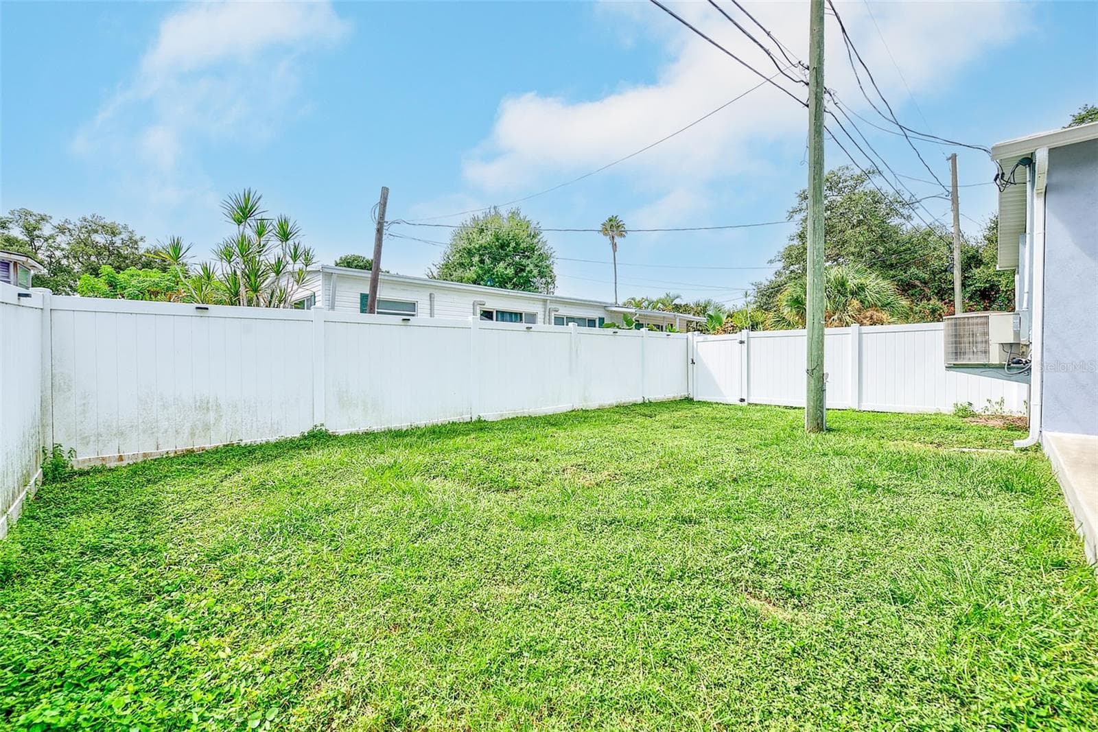 Backyard - 14334 CHANNEL DR, LARGO