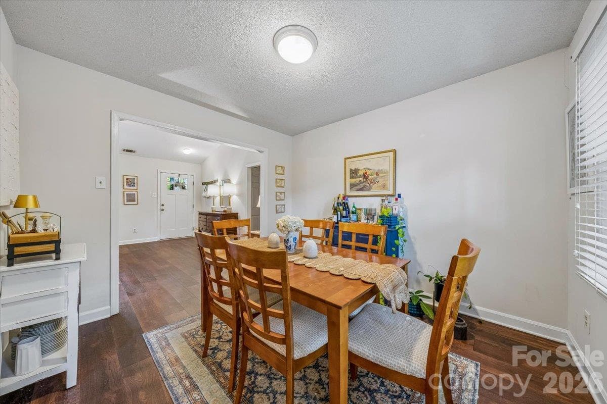 Townhouse at 6000 Gate Post Road, Charlotte, photo 15 of 47