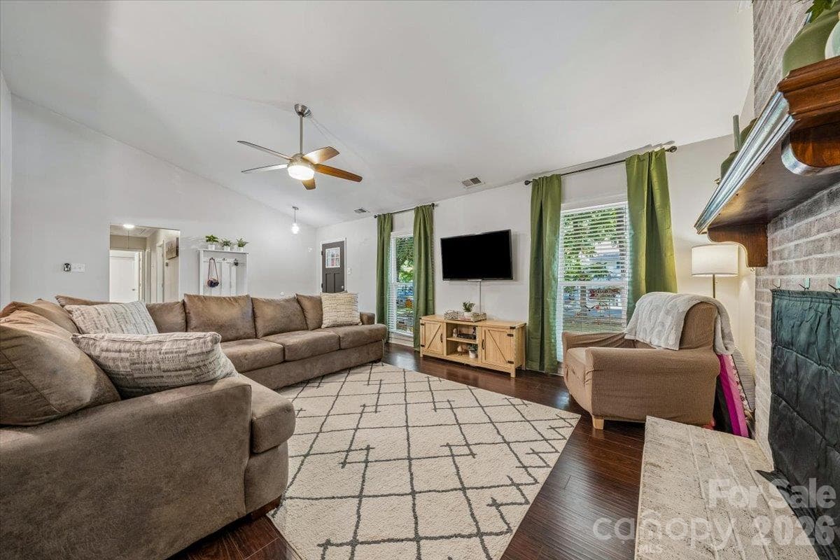 Townhouse at 6000 Gate Post Road, Charlotte, photo 40 of 47