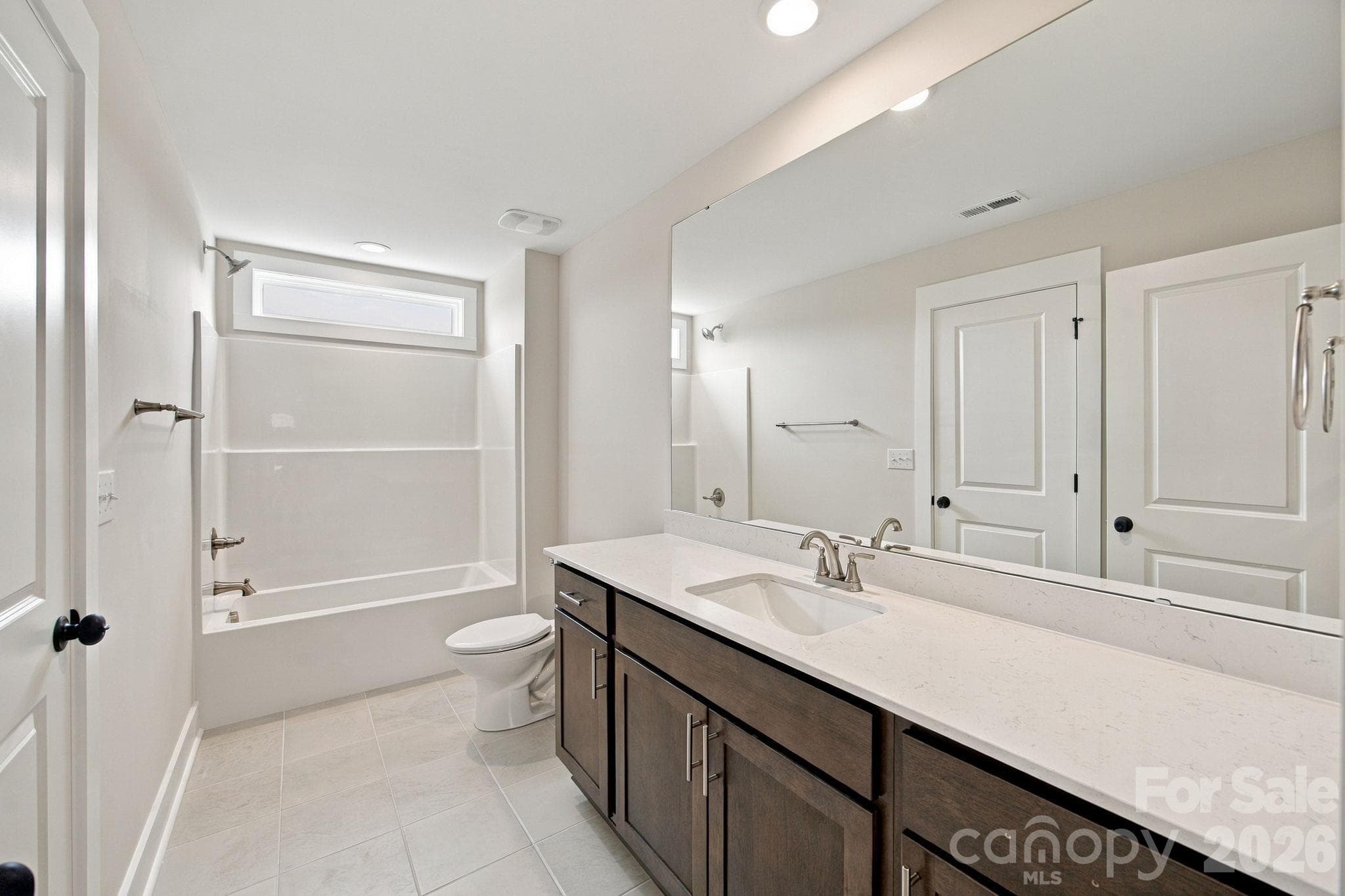 Single Family Residence at 4178 Millstream Road, Denver, photo 34 of 46
