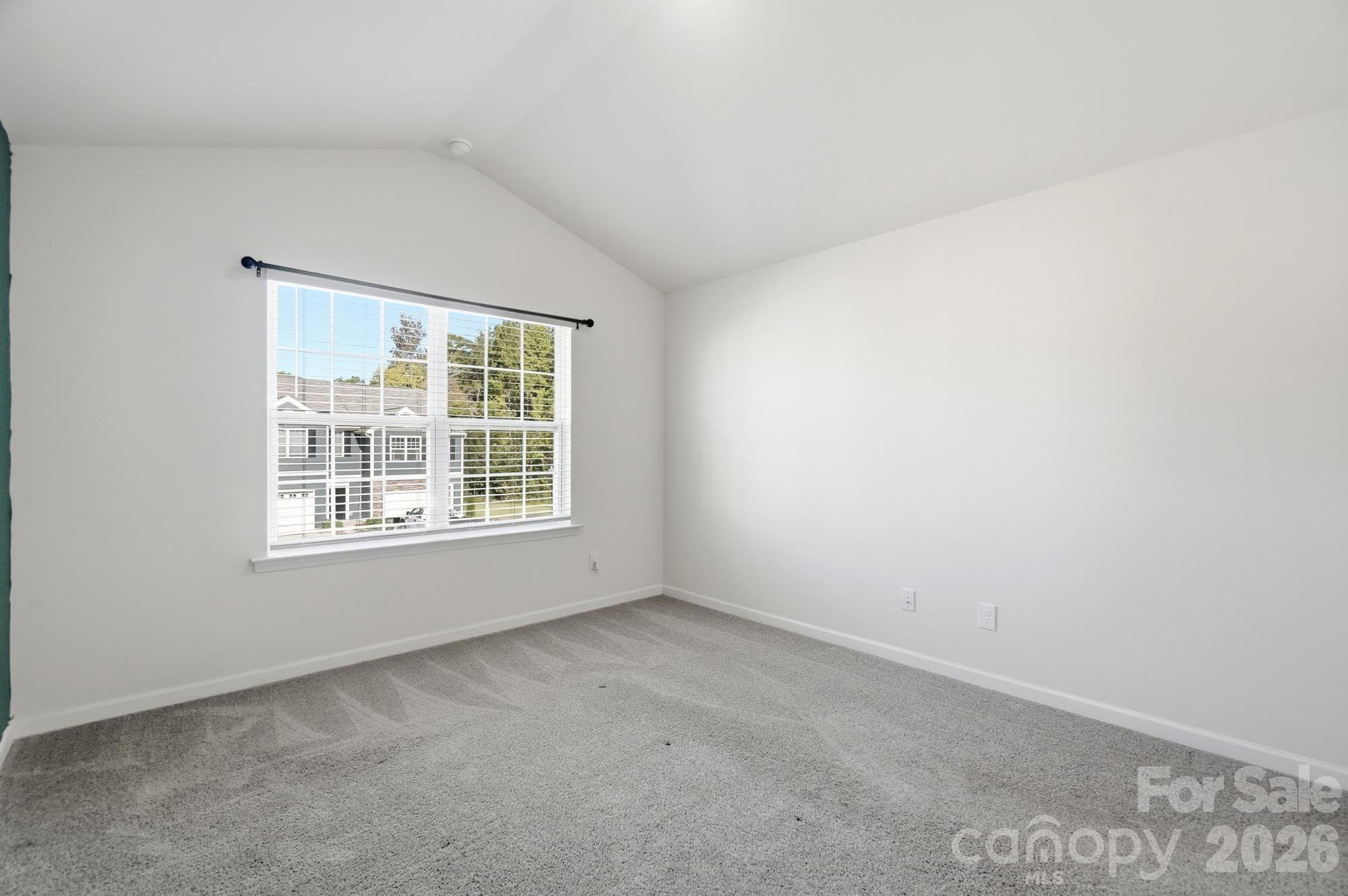Townhouse at 179 Court House Avenue, York, photo 16 of 24