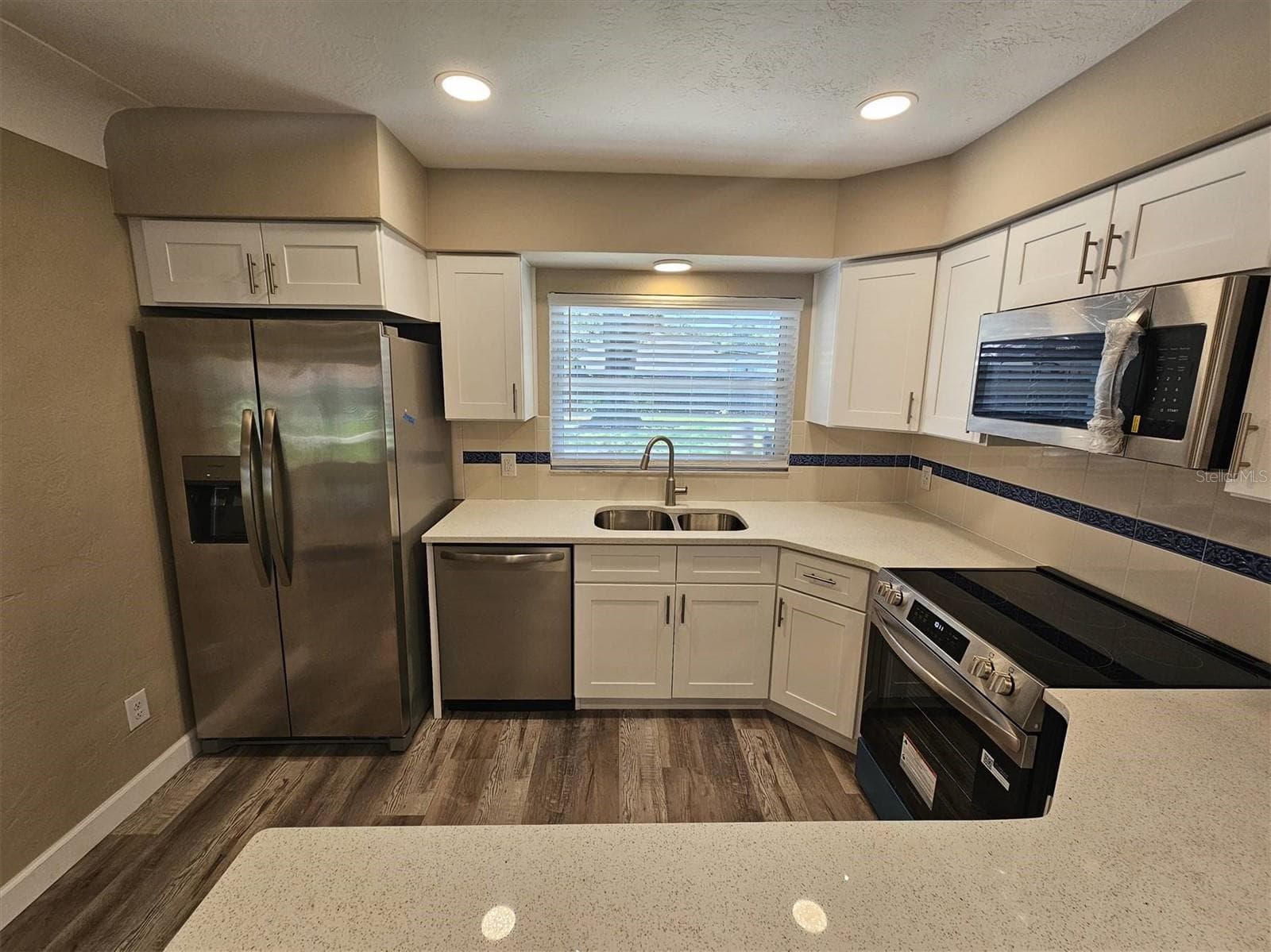 Single Family Residence at 3113 25TH ST N, ST PETERSBURG, photo 11 of 47