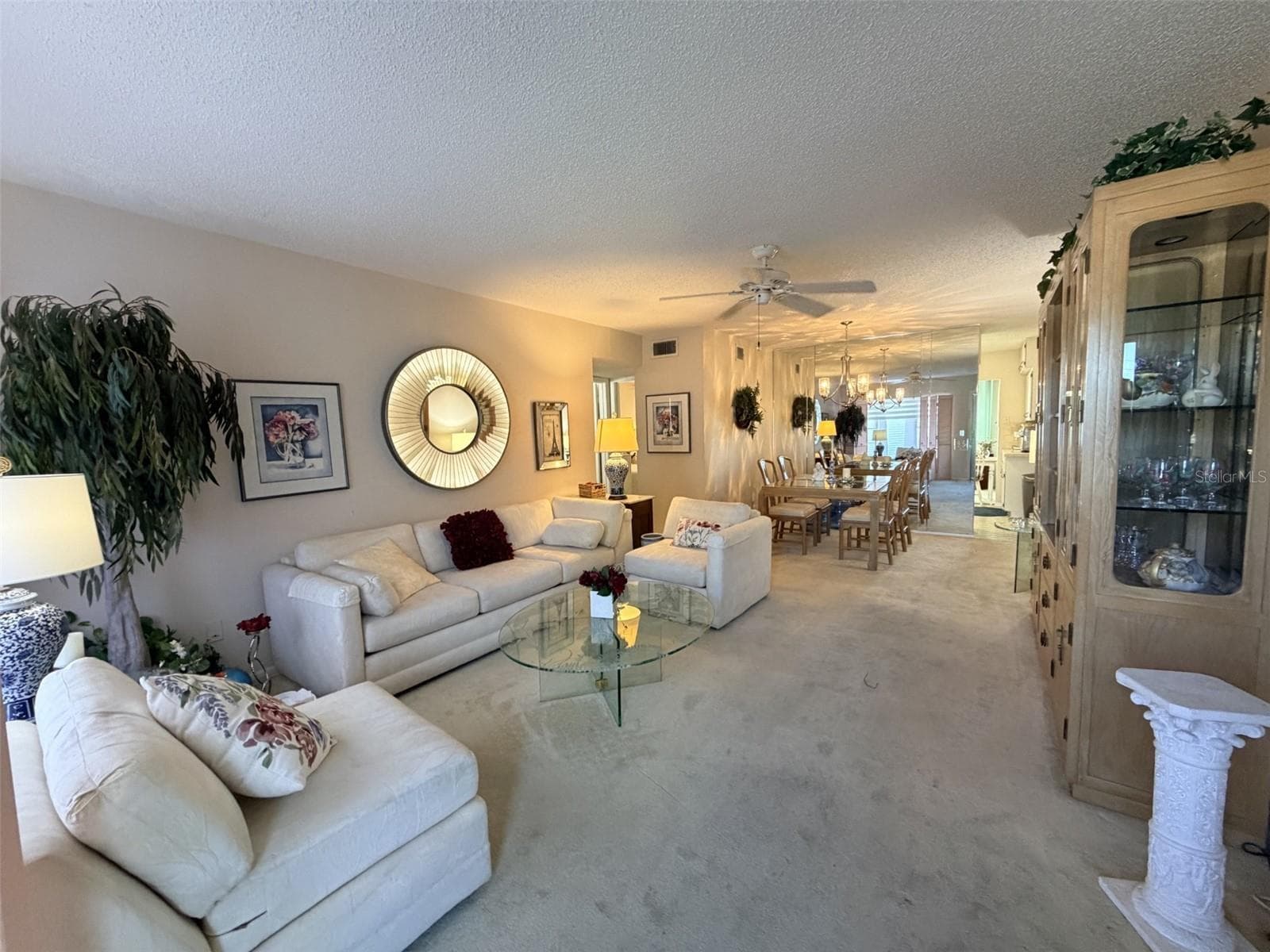 Living Dining Combo - White Sectional Available - 2363 ISRAELI DR #33, CLEARWATER