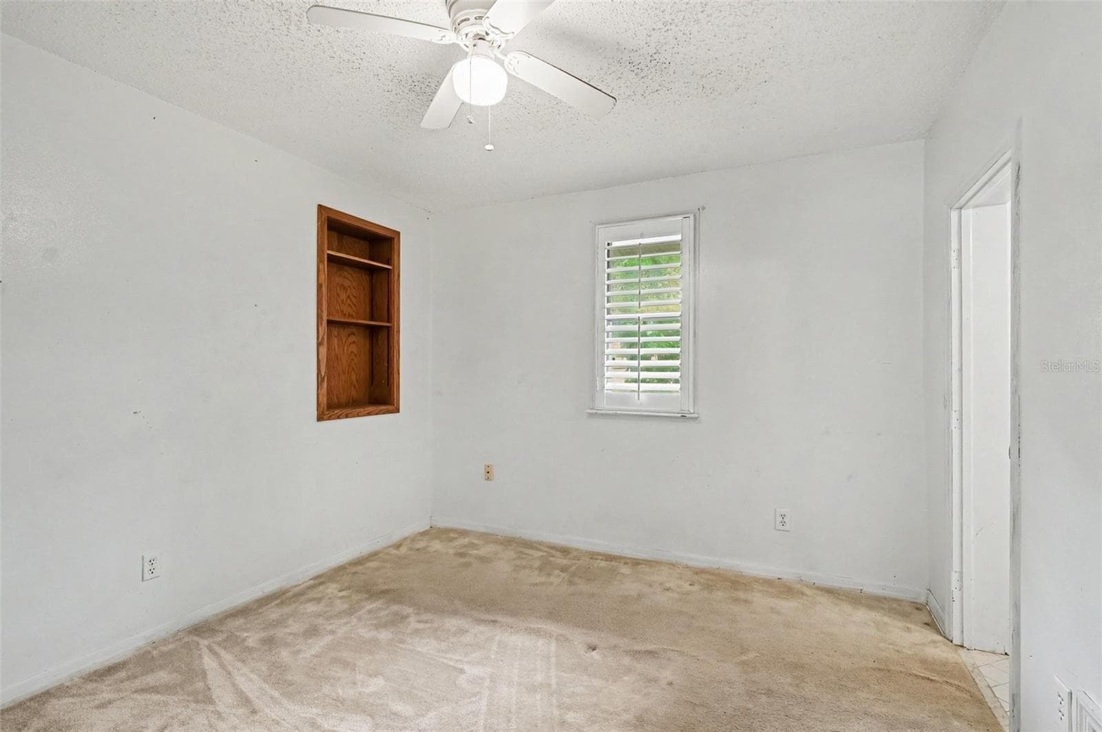 Single Family Residence at 415 THOMAS AVE, LEESBURG, photo 13 of 26