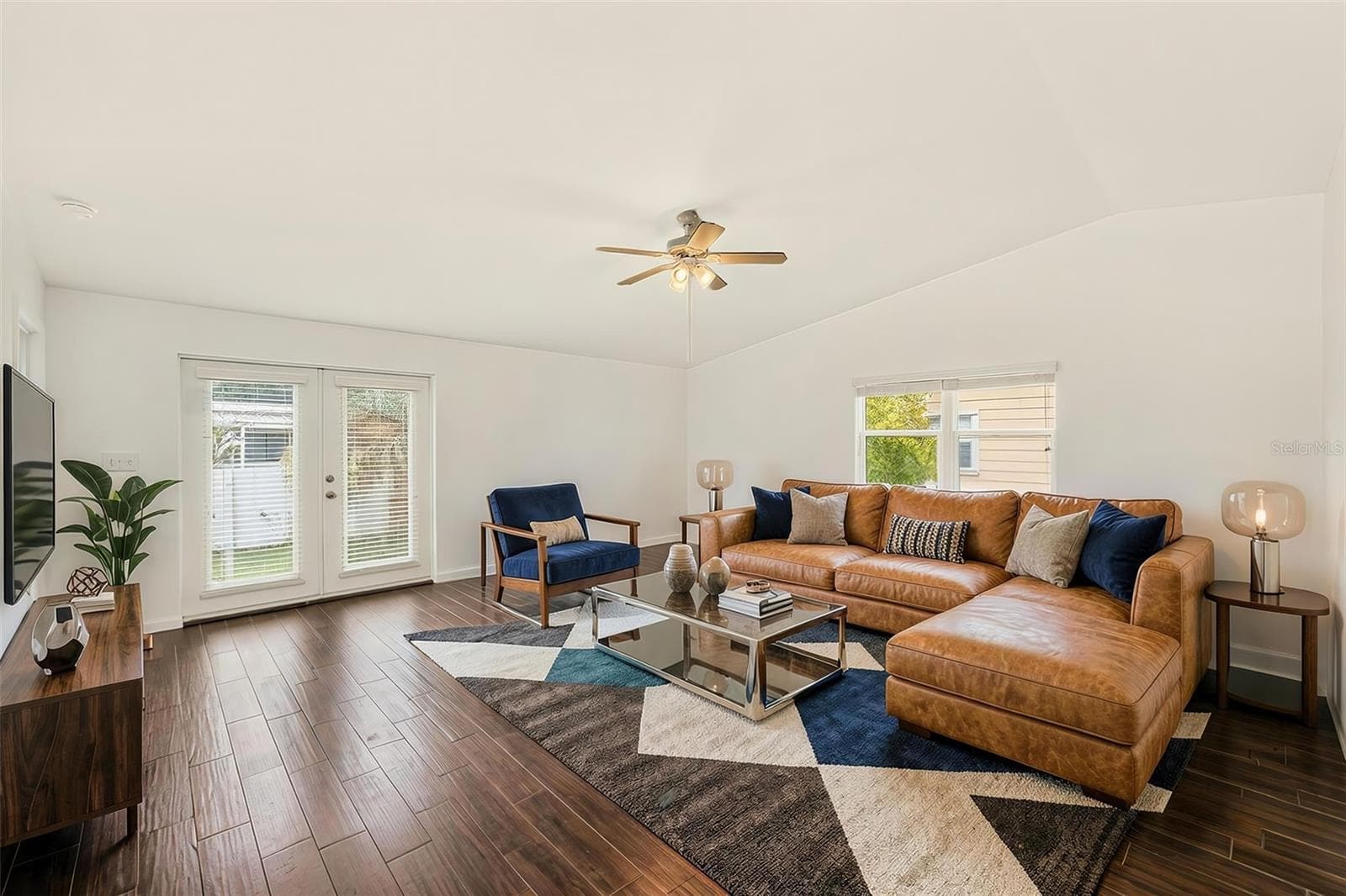 Living Room with Vaulted Ceilings - 14330 CHANNEL DR, LARGO