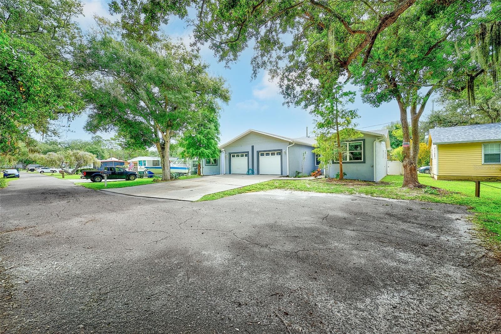 Property is on a cul-du-sac - 14330 CHANNEL DR, LARGO