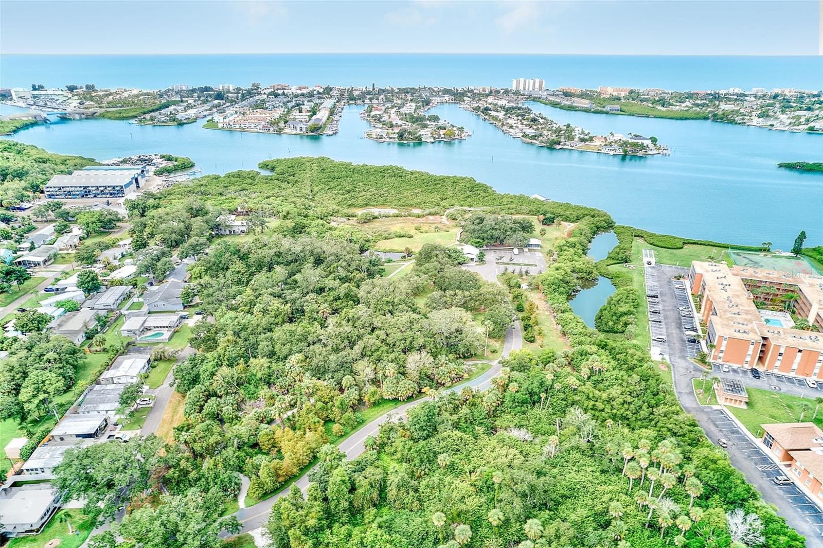 Bonner Park - 14330 CHANNEL DR, LARGO