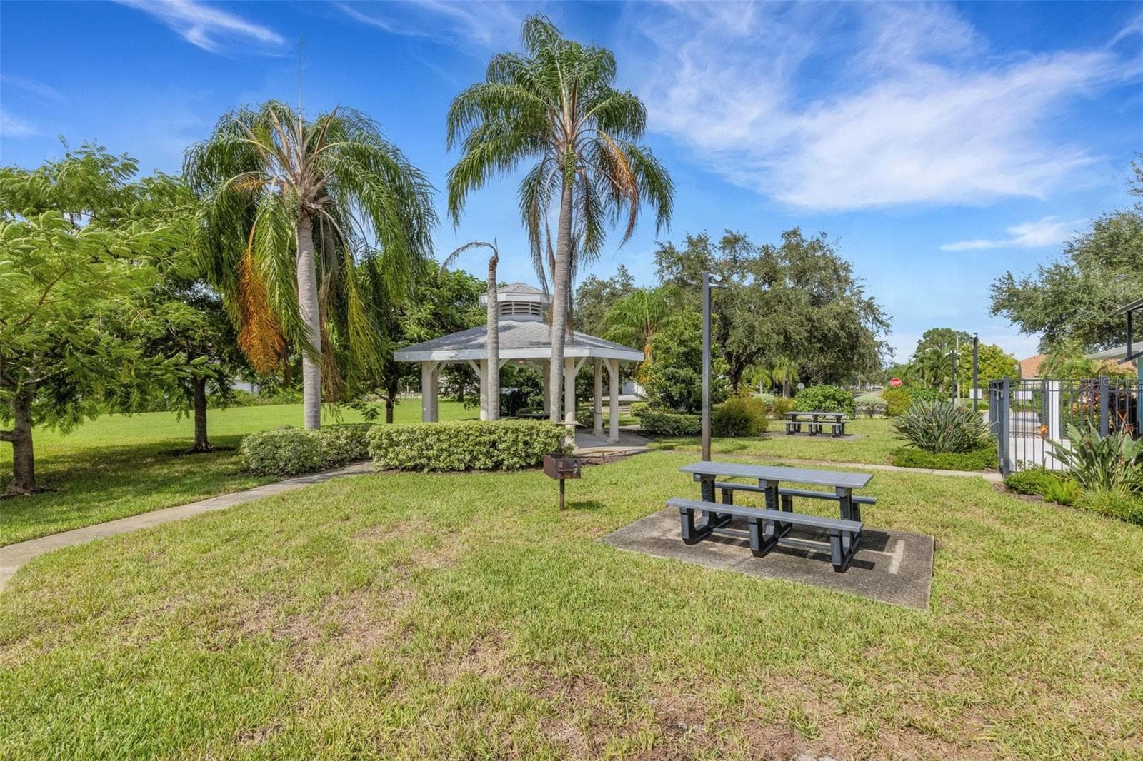 Single Family Residence at 907 50TH ST E, BRADENTON, photo 64 of 70