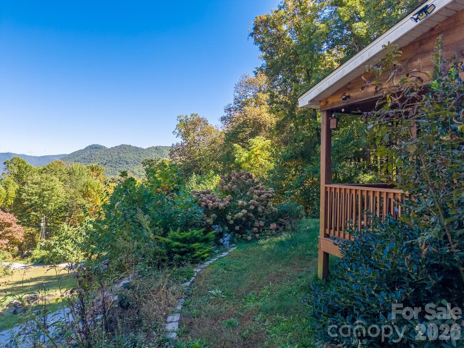 Single Family Residence at 185 Paseos Drive, Cullowhee, photo 4 of 21