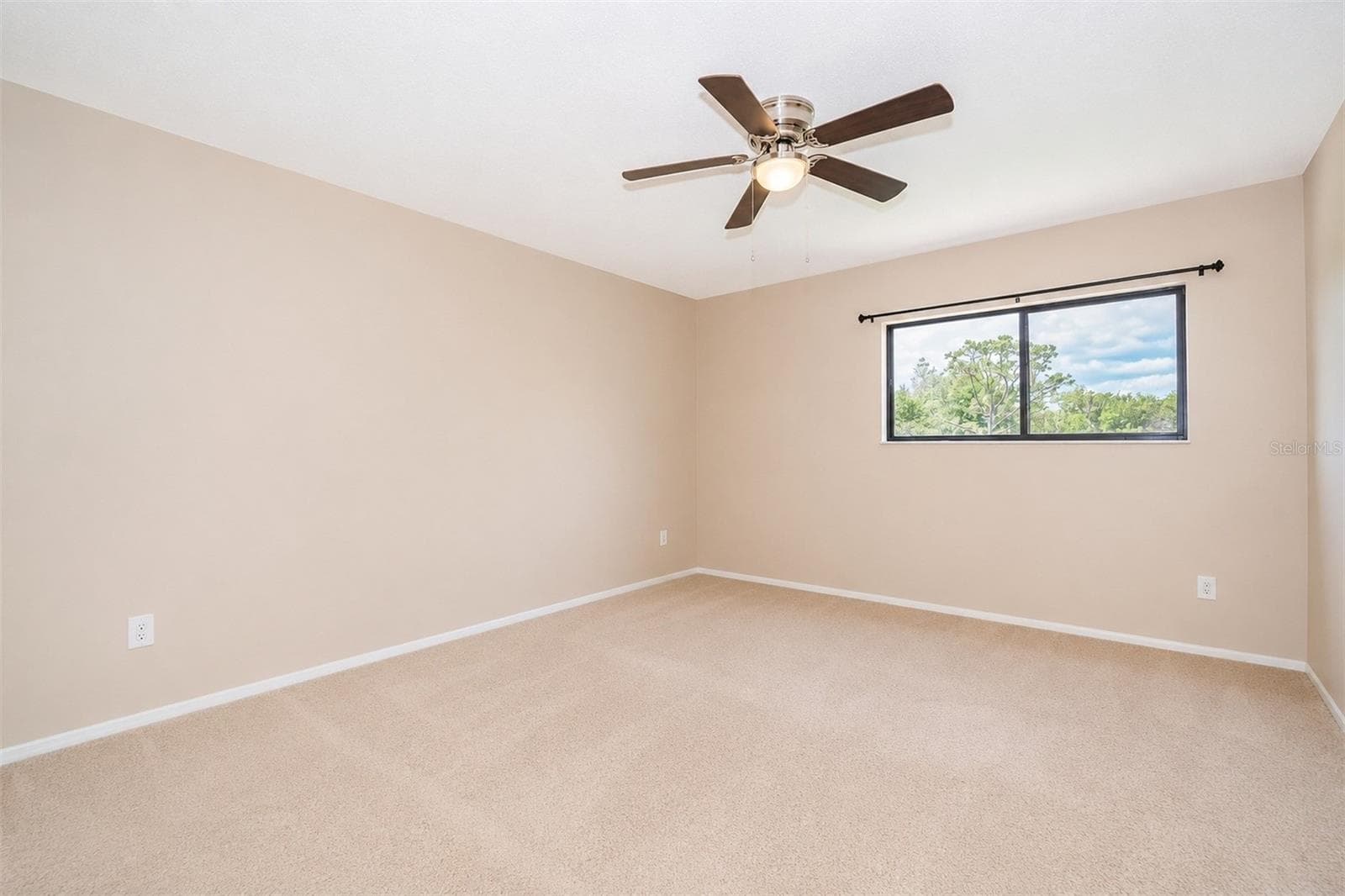 Condominium at 129 WHITE FAWN DR #1290, DAYTONA BEACH, photo 14 of 26