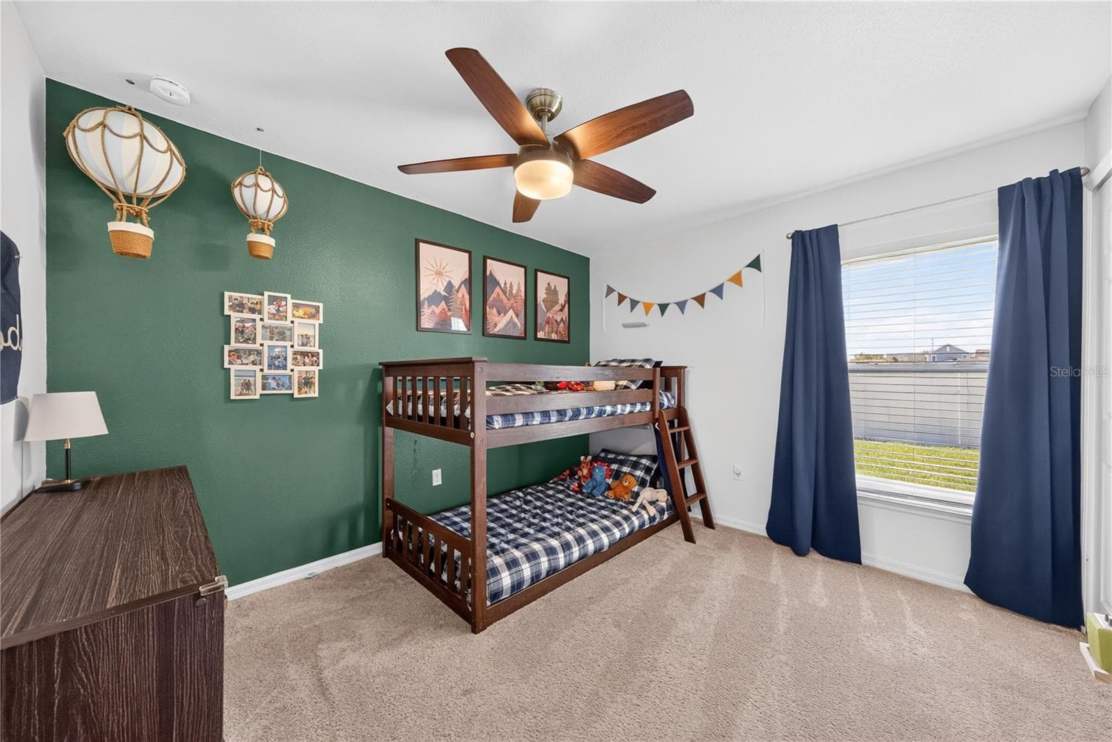 Single Family Residence at 8 LAKEVIEW RESERVE BLVD, WINTER GARDEN, photo 27 of 38