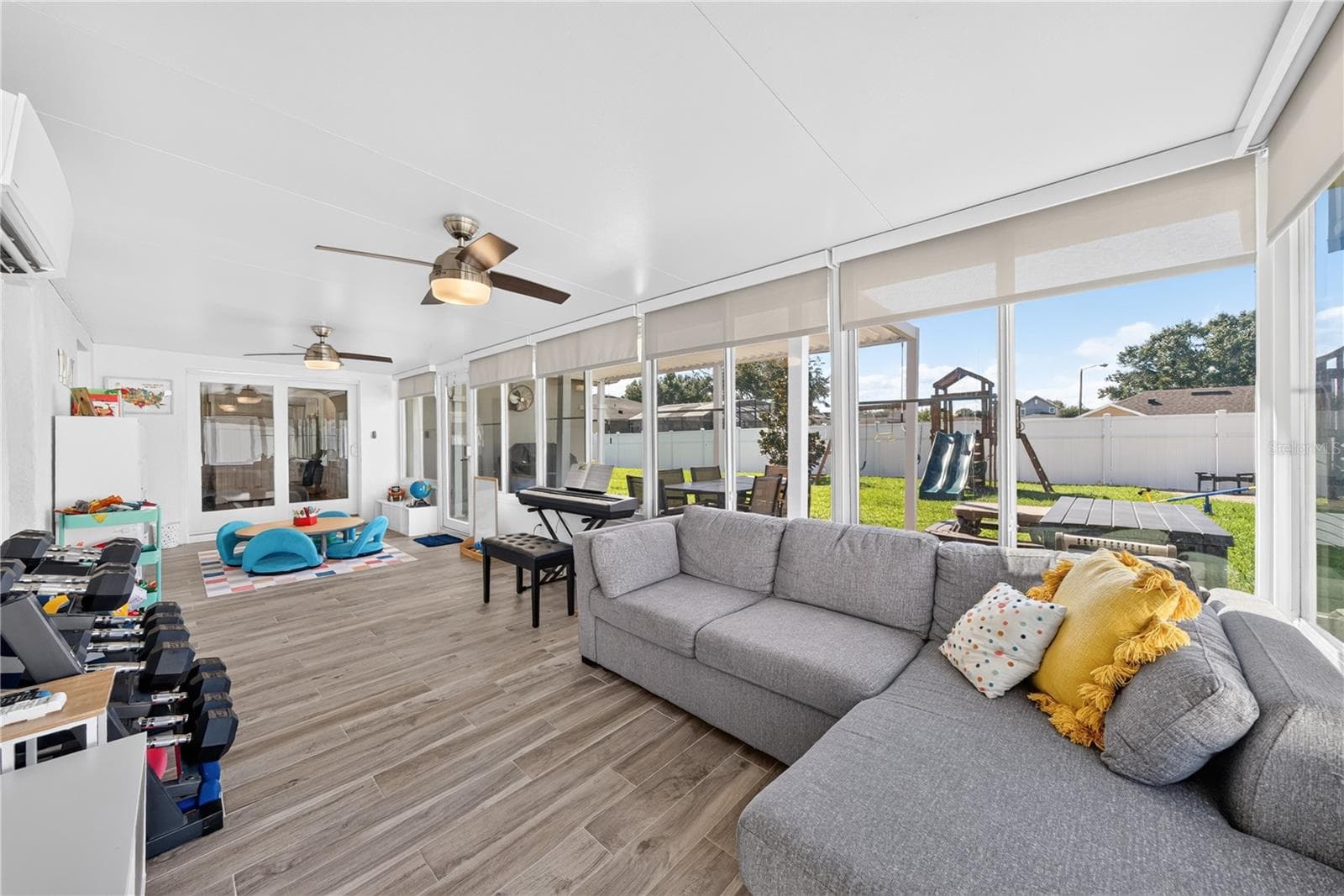 Single Family Residence at 8 LAKEVIEW RESERVE BLVD, WINTER GARDEN, photo 29 of 38