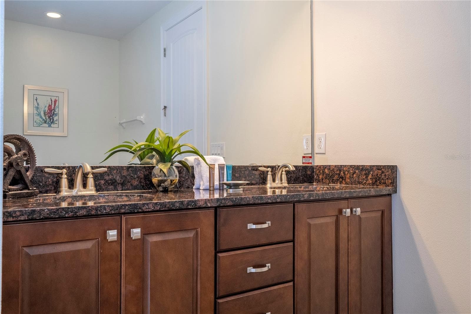 Single Family Residence at 421 NOVI PATH, KISSIMMEE, photo 39 of 97