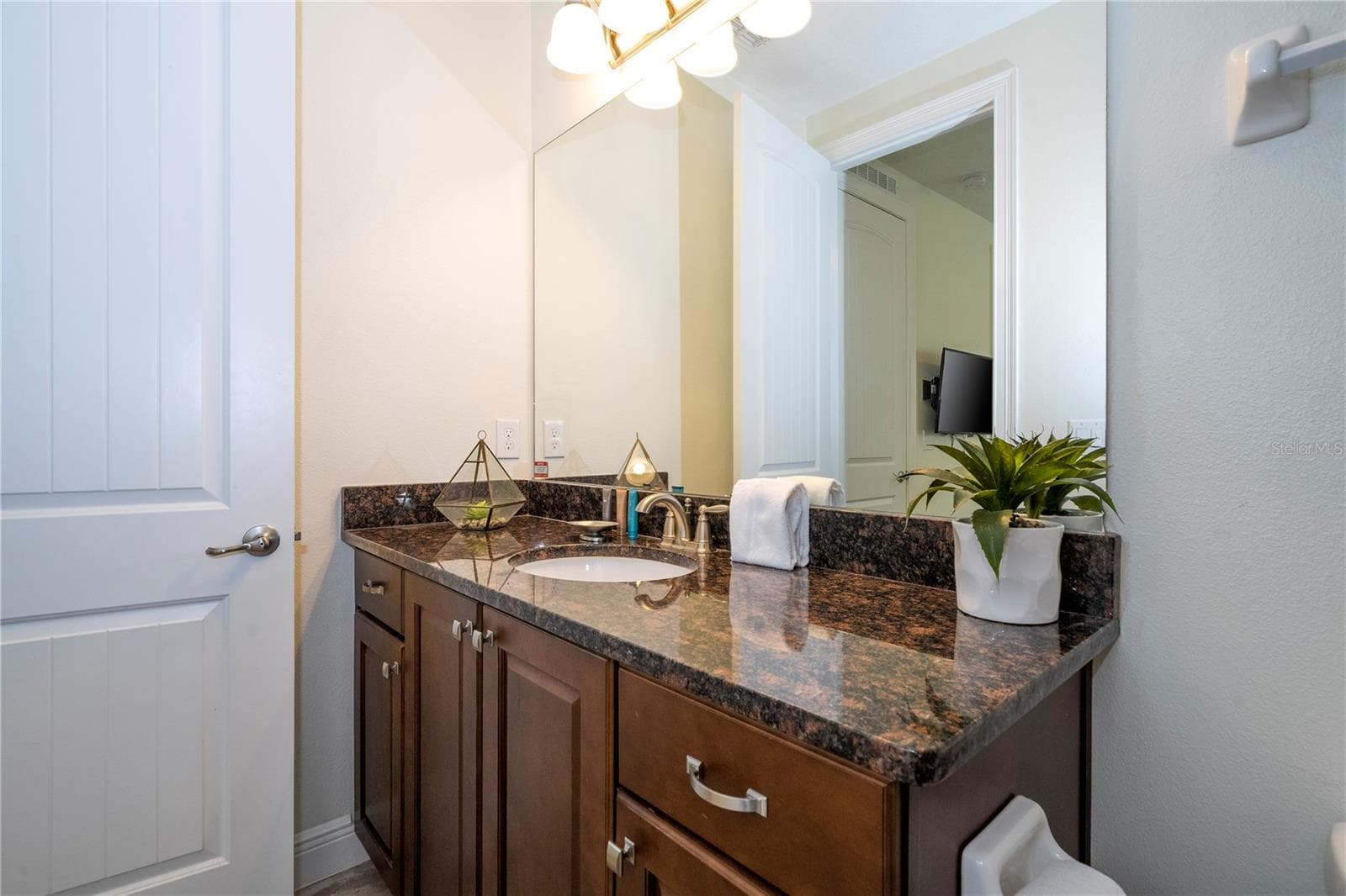 Single Family Residence at 421 NOVI PATH, KISSIMMEE, photo 65 of 97