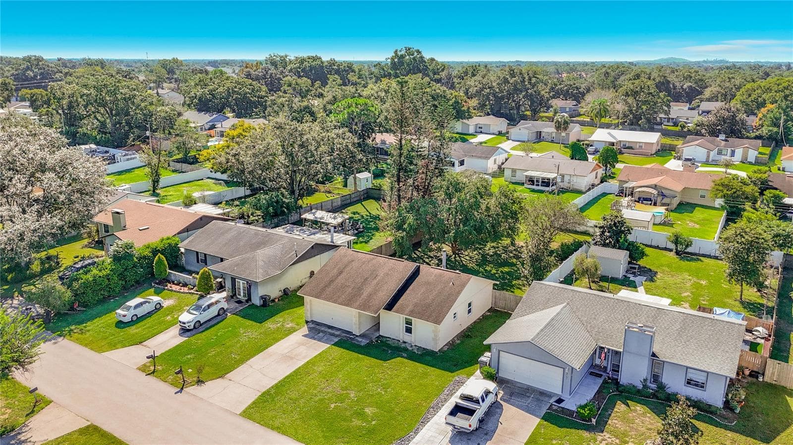 Single Family Residence at 3749 FEATHER DR, LAKELAND, photo 4 of 26