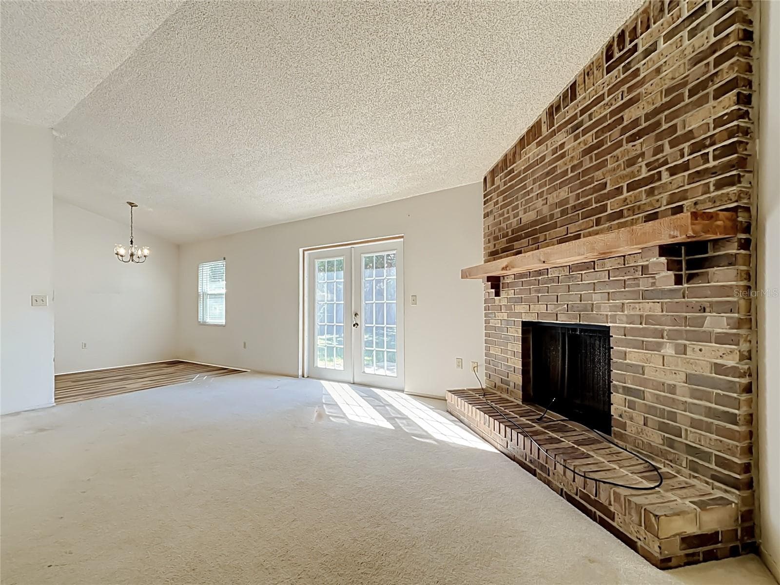 Living Room - 3749 FEATHER DR, LAKELAND