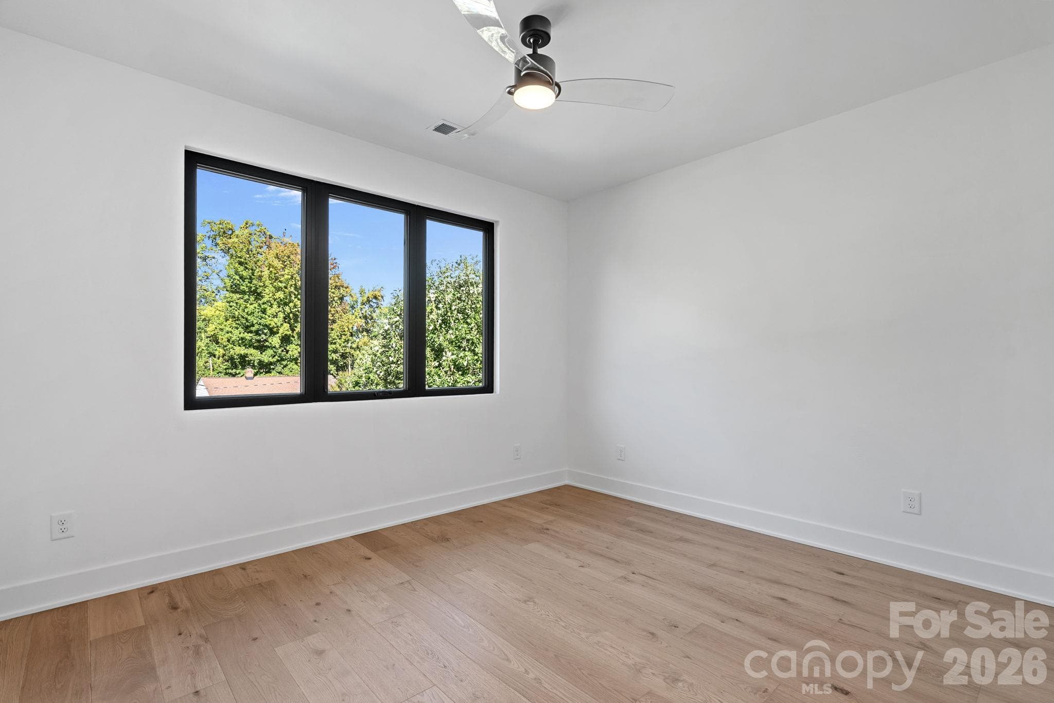 Single Family Residence at 413 Plymouth Avenue, Charlotte, photo 37 of 48