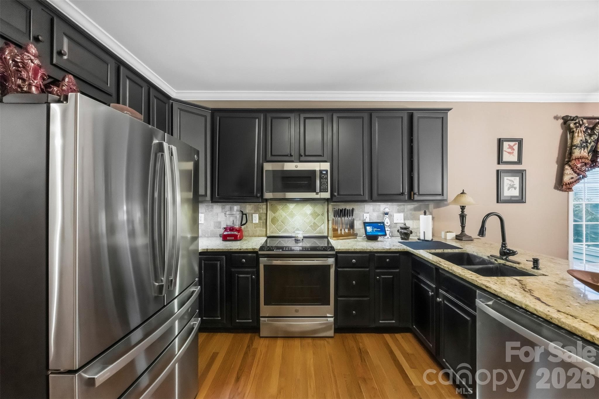 Single Family Residence at 10639 Quarrier Drive, Cornelius, photo 12 of 48