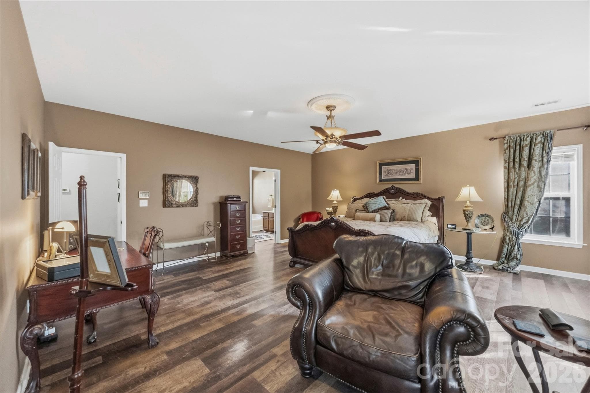Single Family Residence at 10639 Quarrier Drive, Cornelius, photo 23 of 48