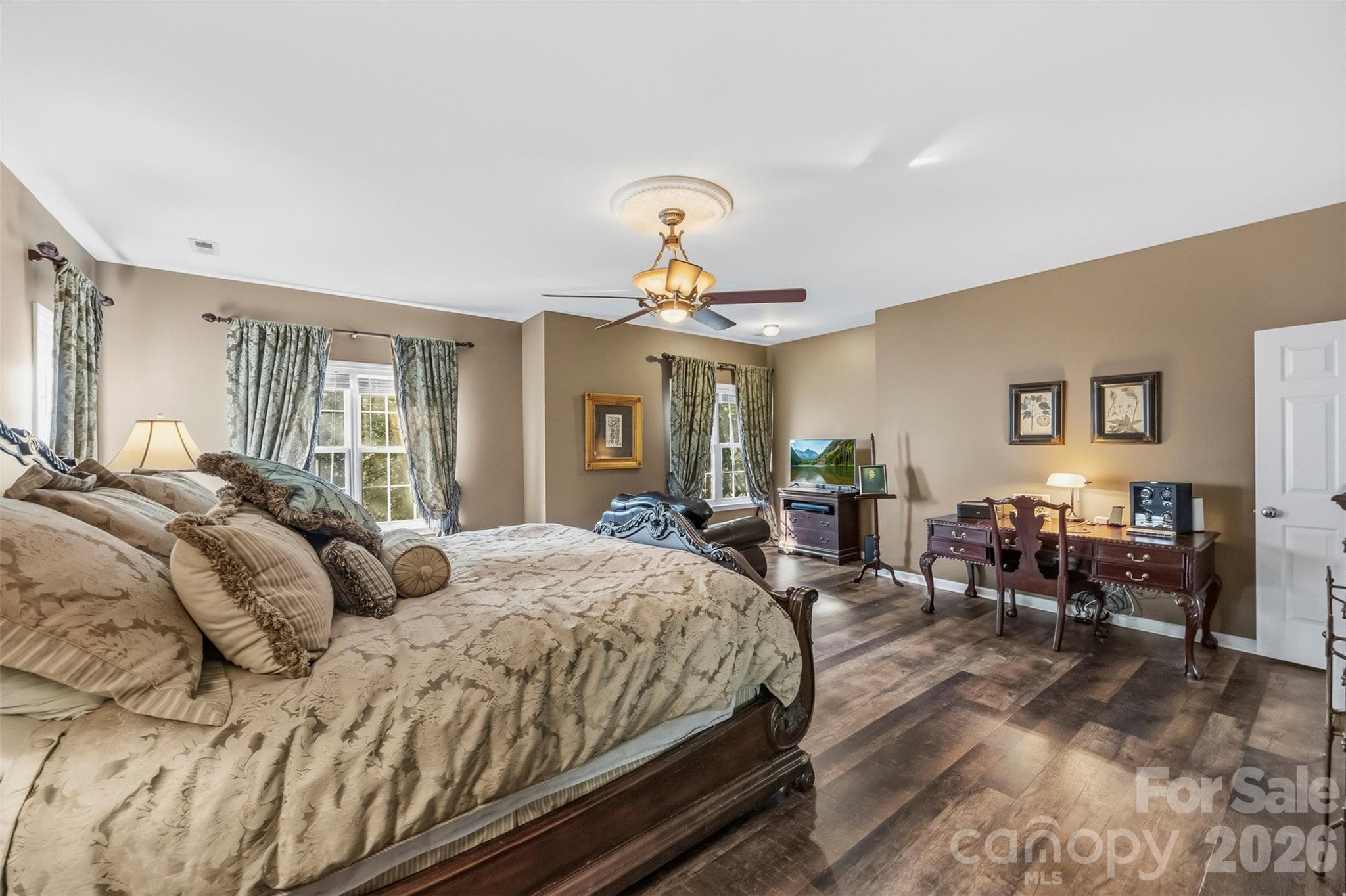 Single Family Residence at 10639 Quarrier Drive, Cornelius, photo 25 of 48