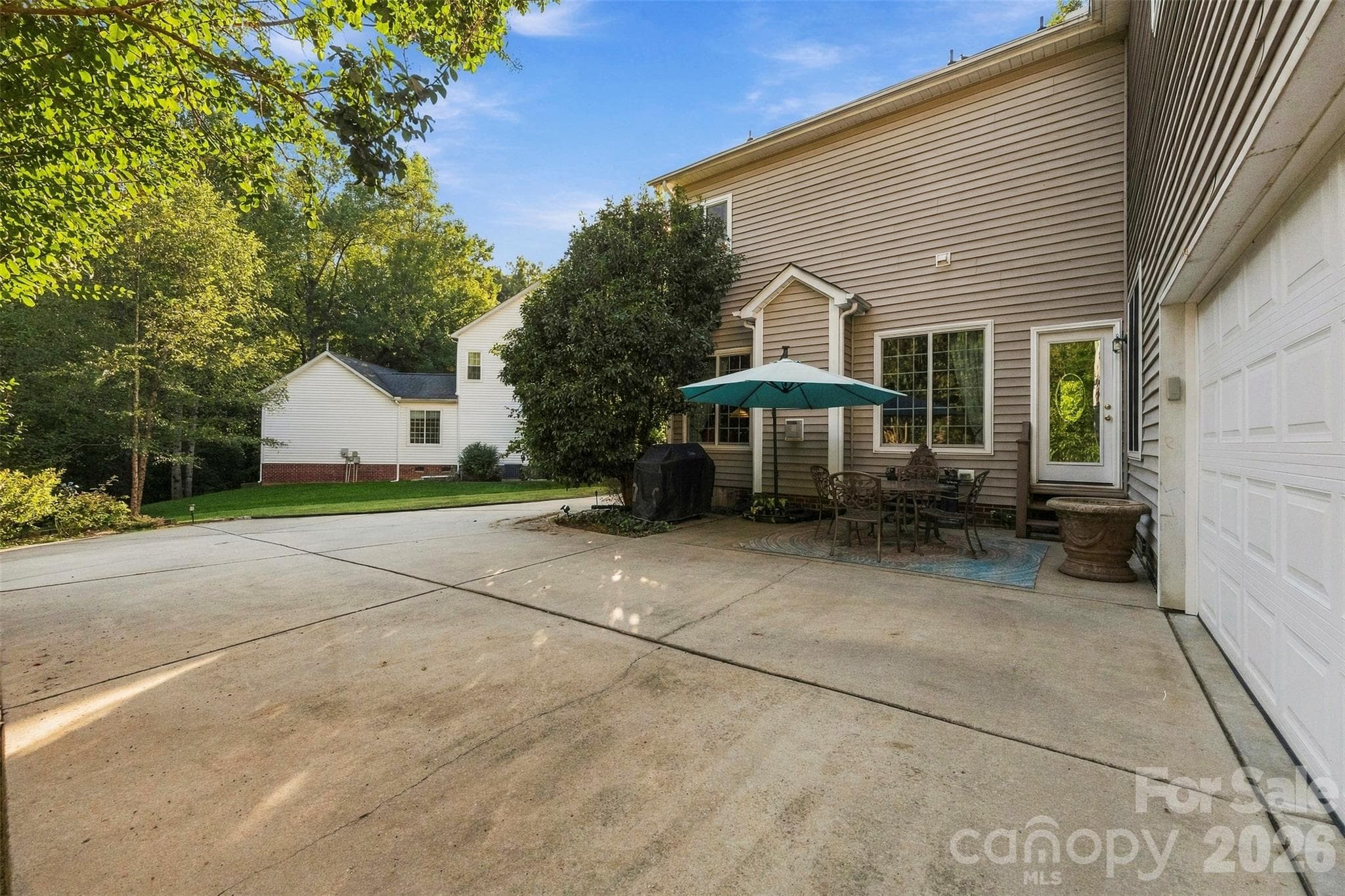 Single Family Residence at 10639 Quarrier Drive, Cornelius, photo 40 of 48